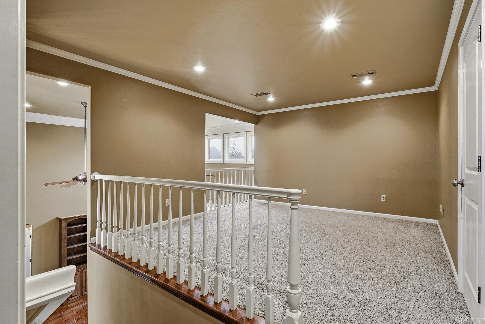 12 Victor Drive Property Photo 34