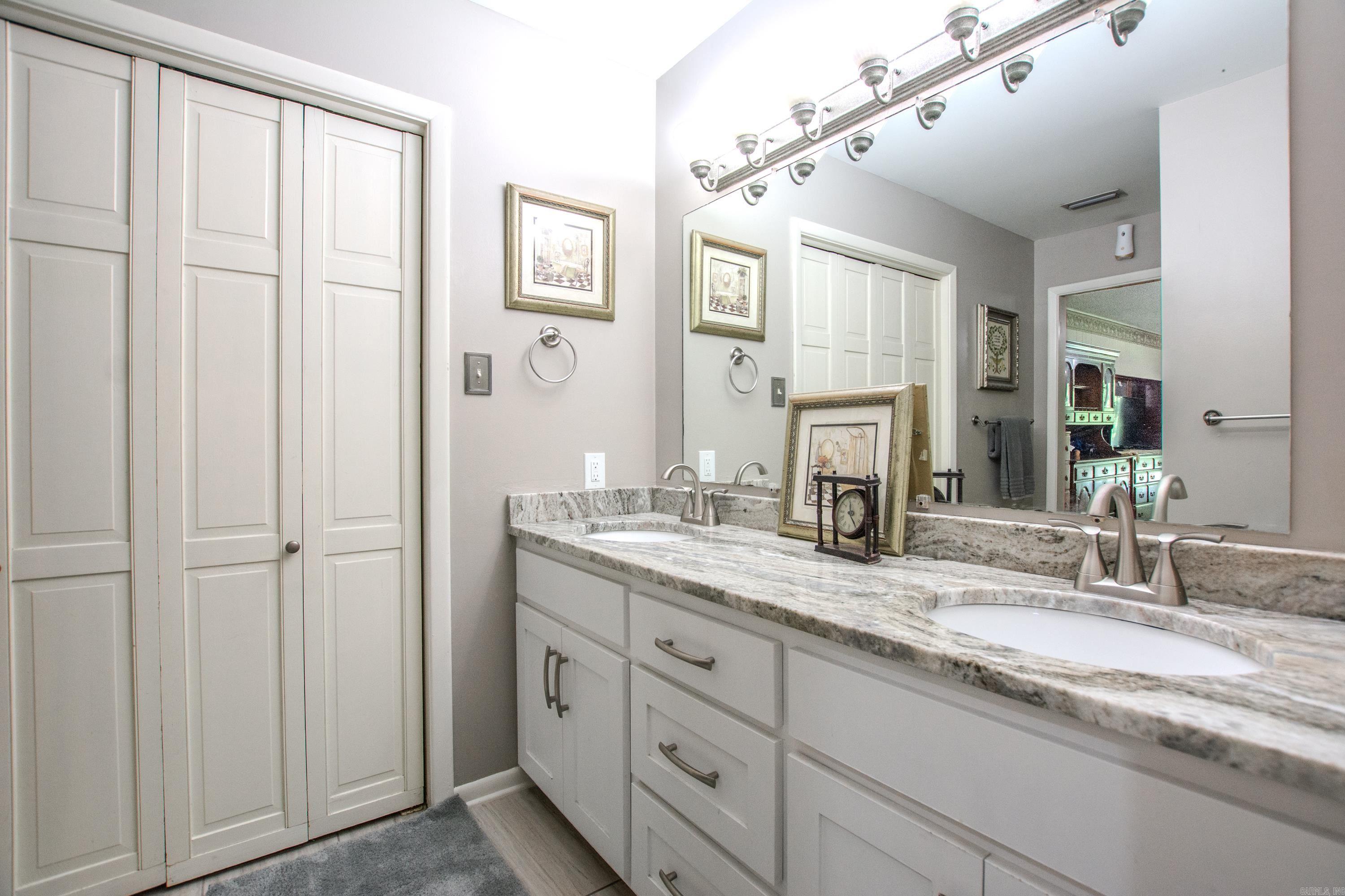1620 Brookview Property Photo 31