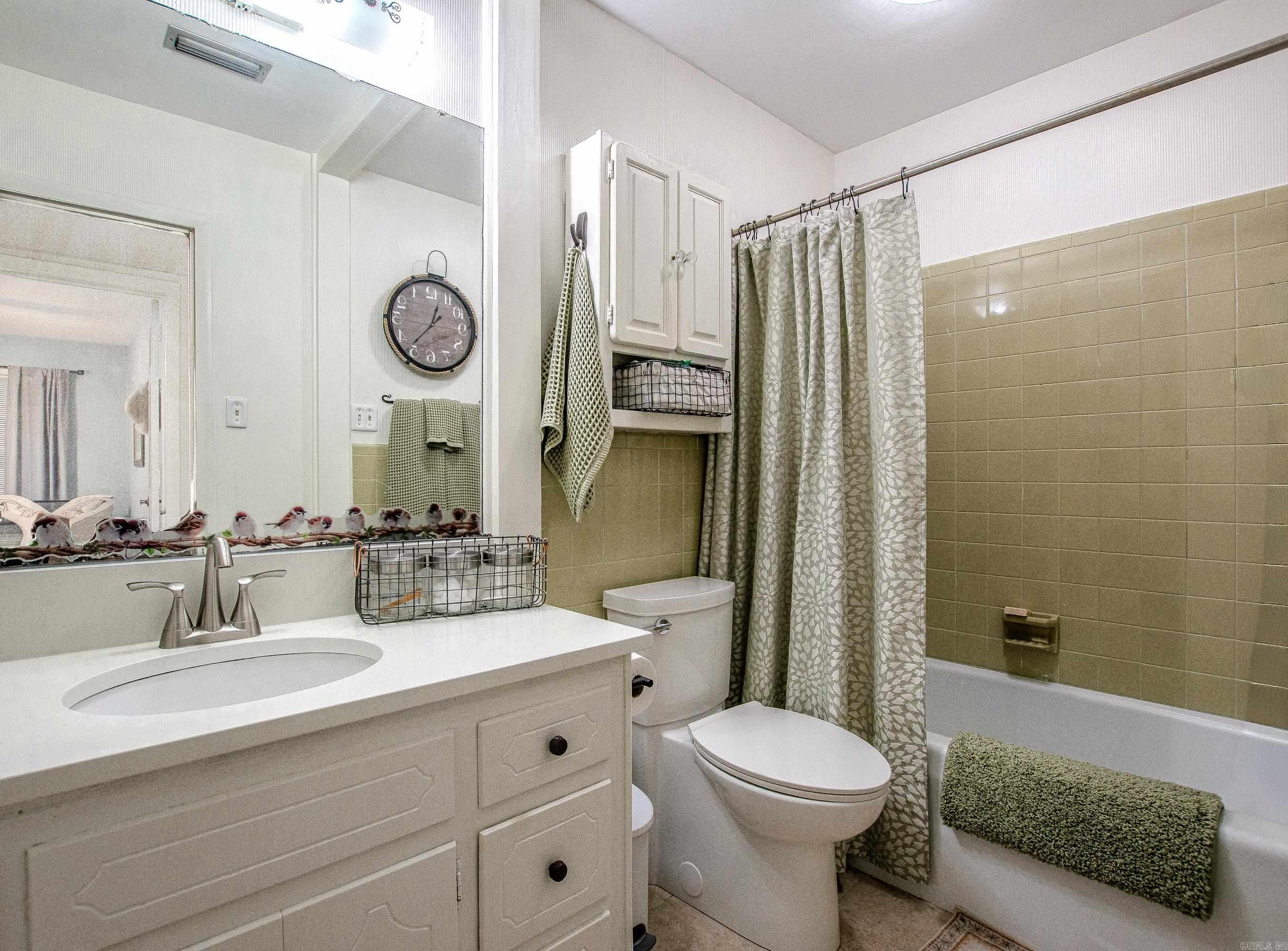1620 Brookview Property Photo 33