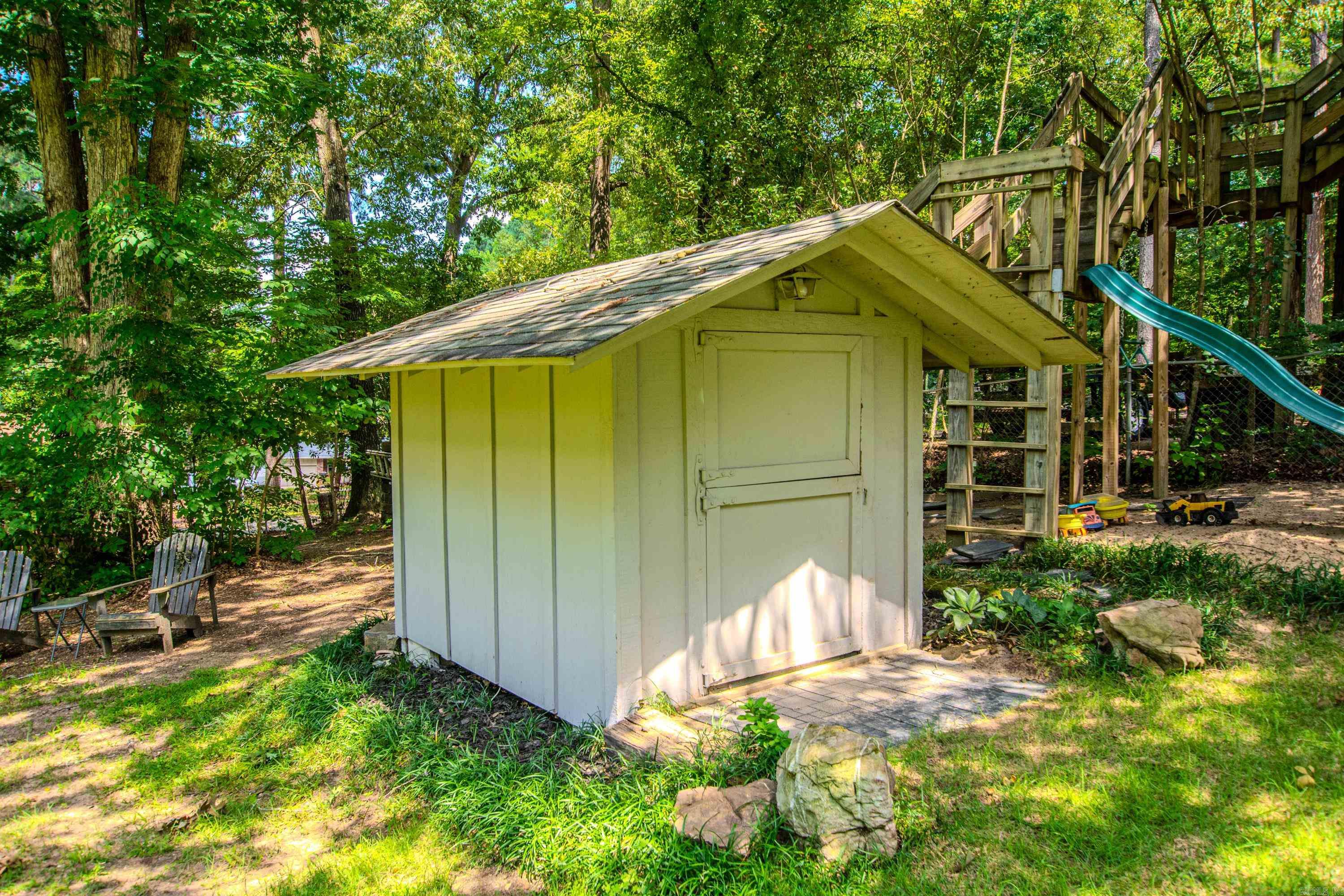 1620 Brookview Property Photo 46
