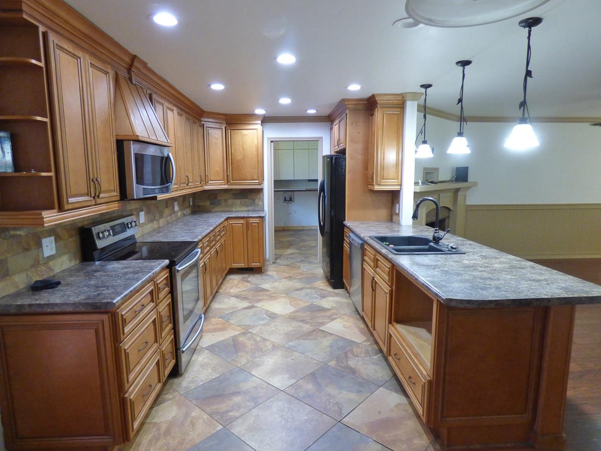 34 Alma Drive Property Photo 6
