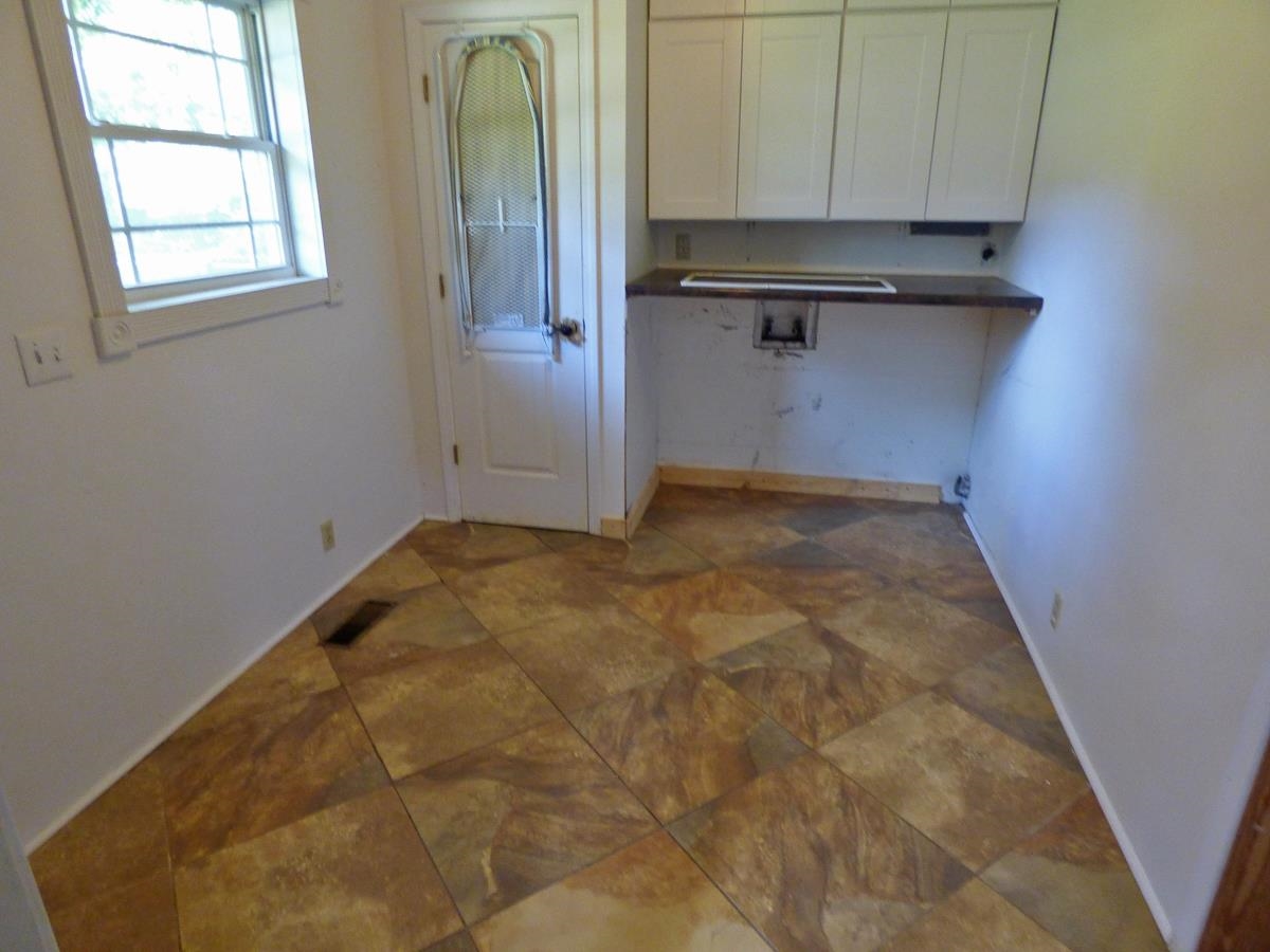 34 Alma Drive Property Photo 15