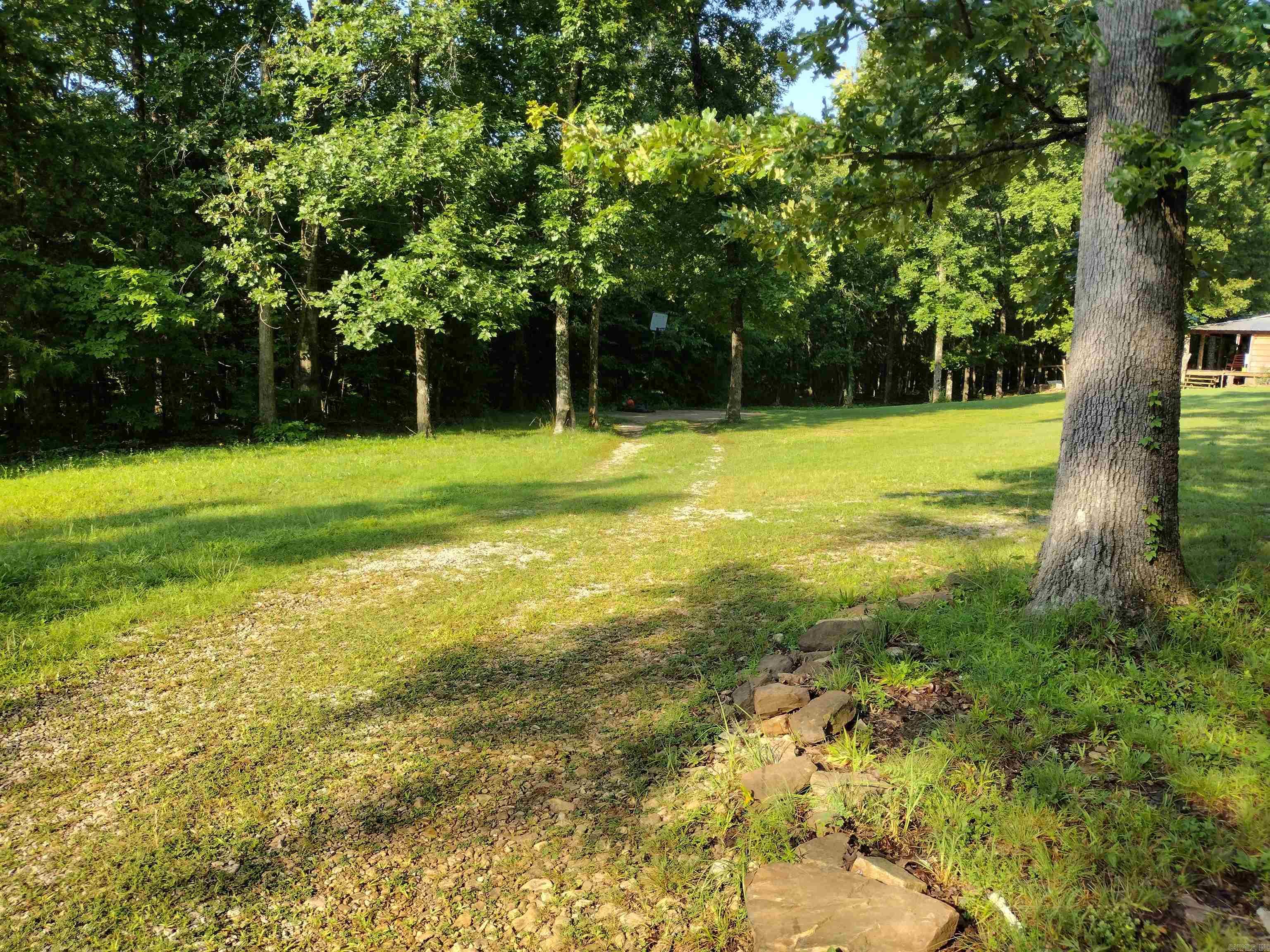 531 Flat Rock Rd Property Photo 2