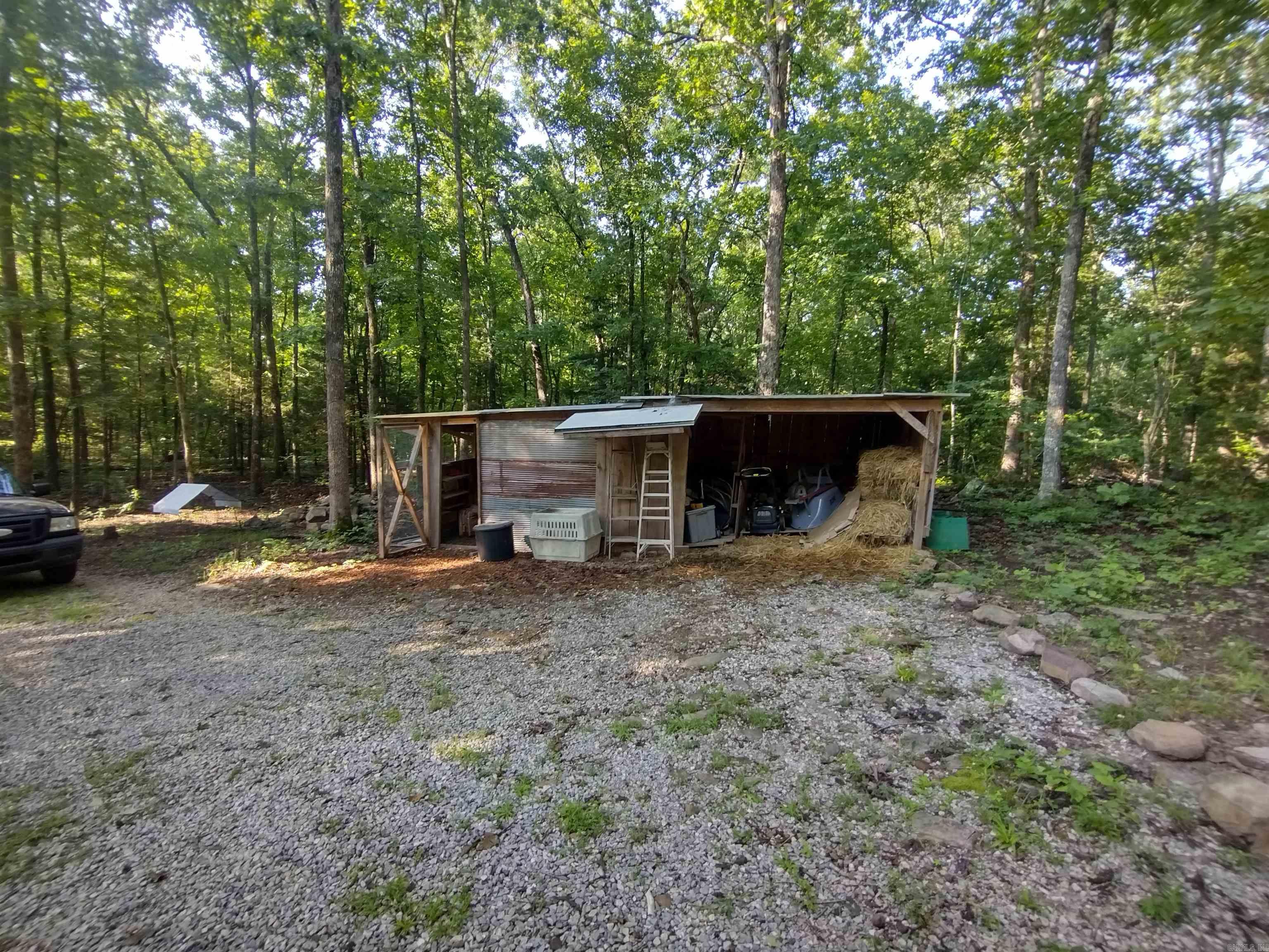 531 Flat Rock Rd Property Photo 9