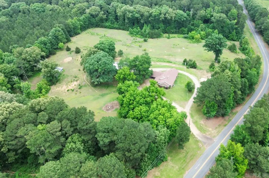 1374 Highway 317 Property Photo 2