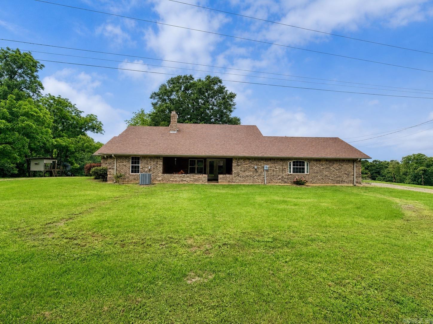 1374 Highway 317 Property Photo 9