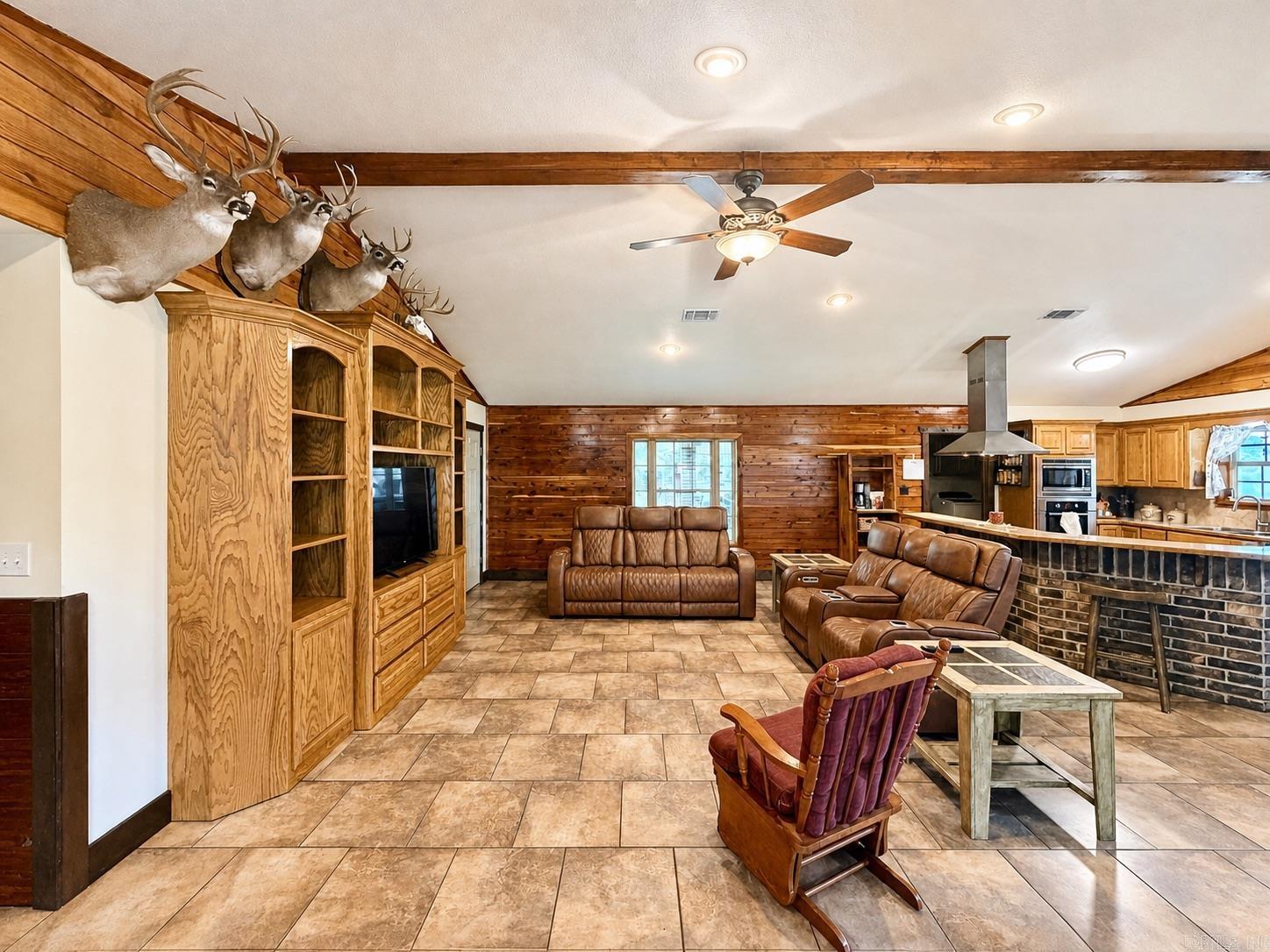 1374 Highway 317 Property Photo 18