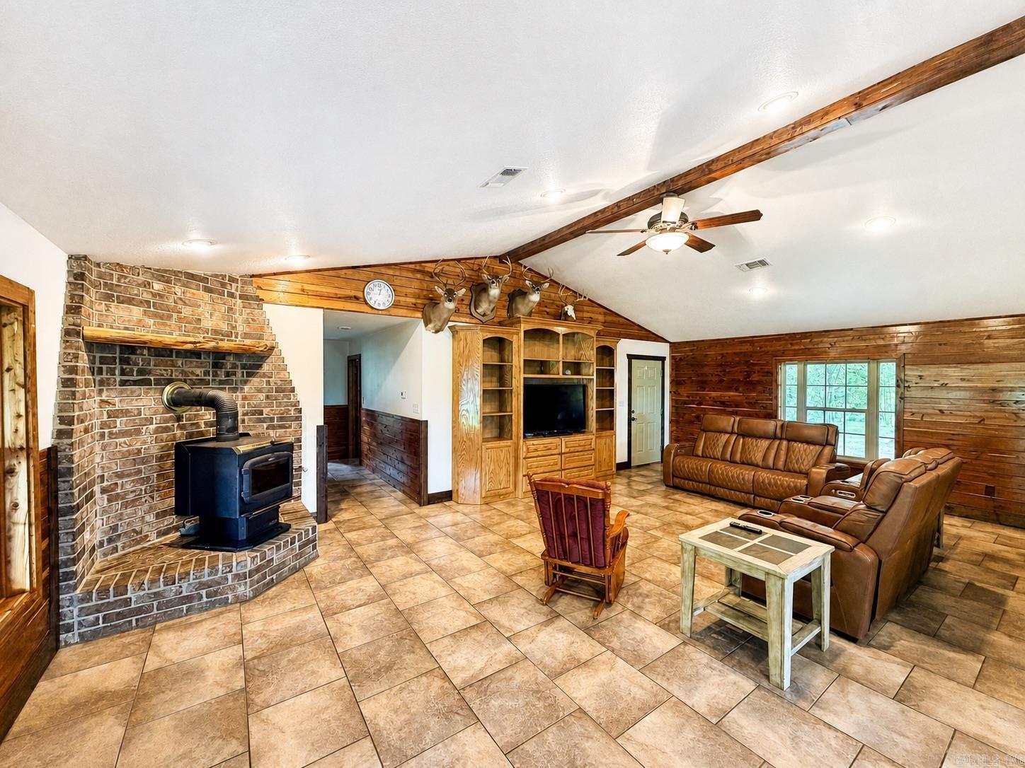 1374 Highway 317 Property Photo 20