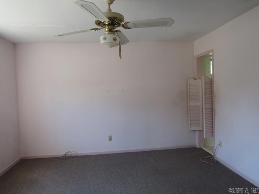 16 Kingspark Rd Property Photo 18
