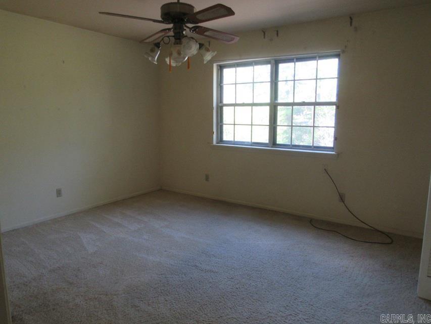 16 Kingspark Rd Property Photo 21