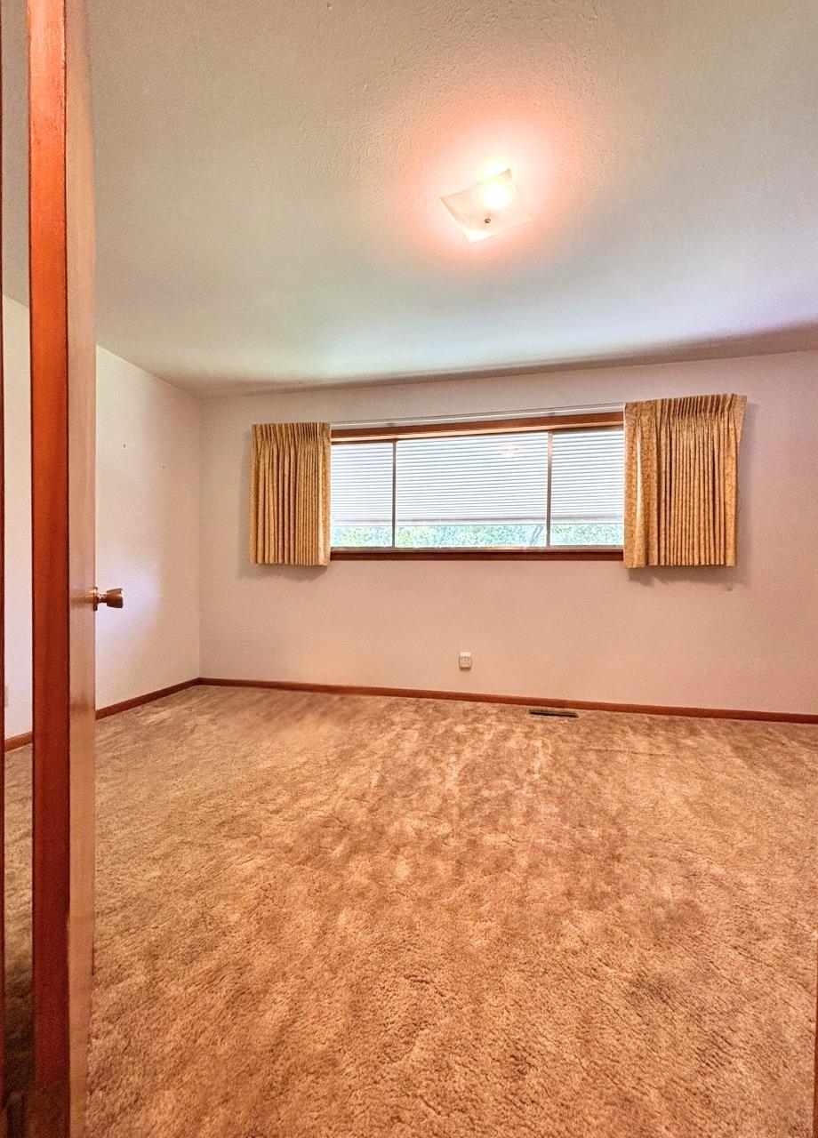 4 Otter Drive Property Photo 27