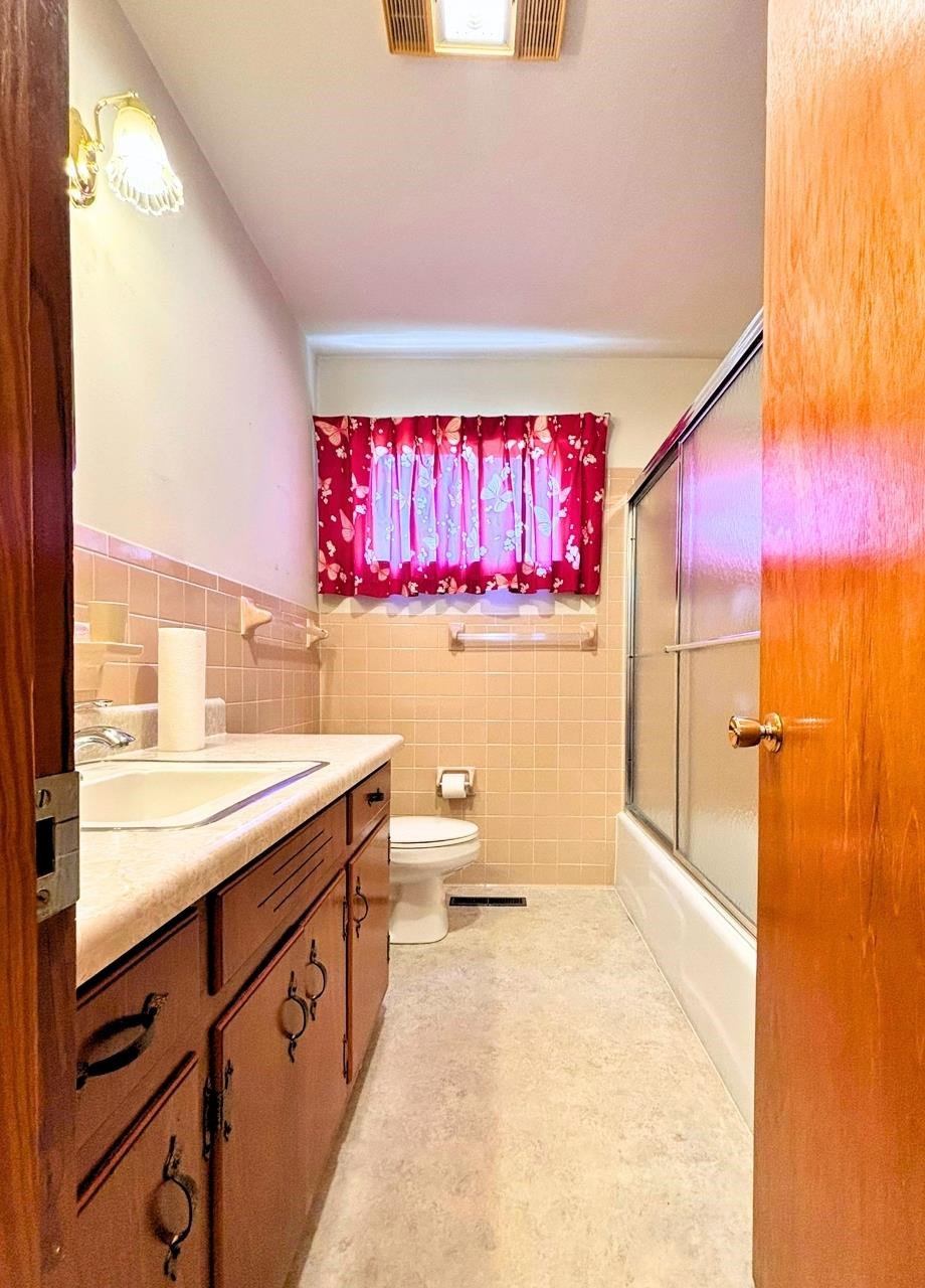4 Otter Drive Property Photo 28