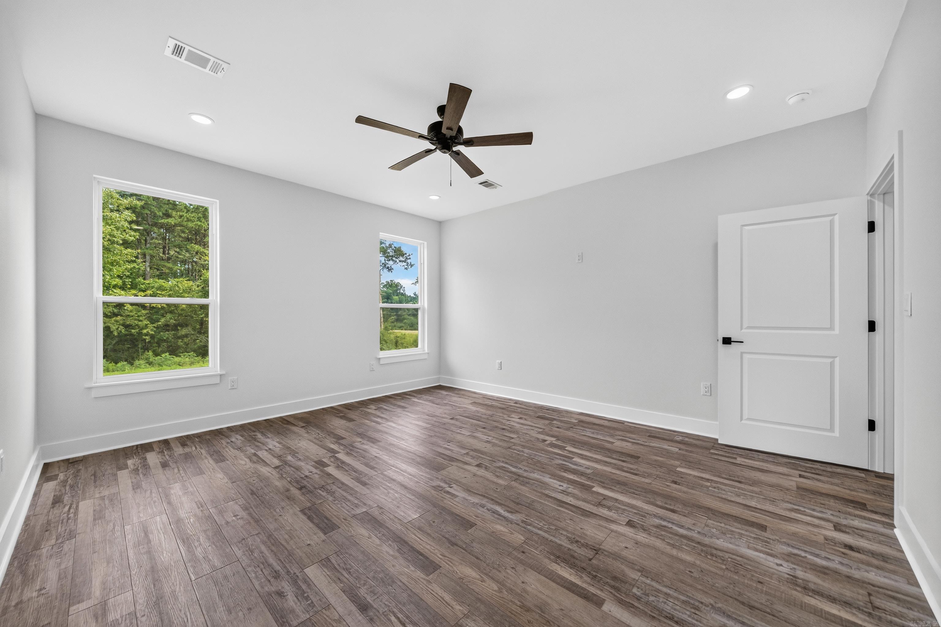 109 Chapel Hill Property Photo 20