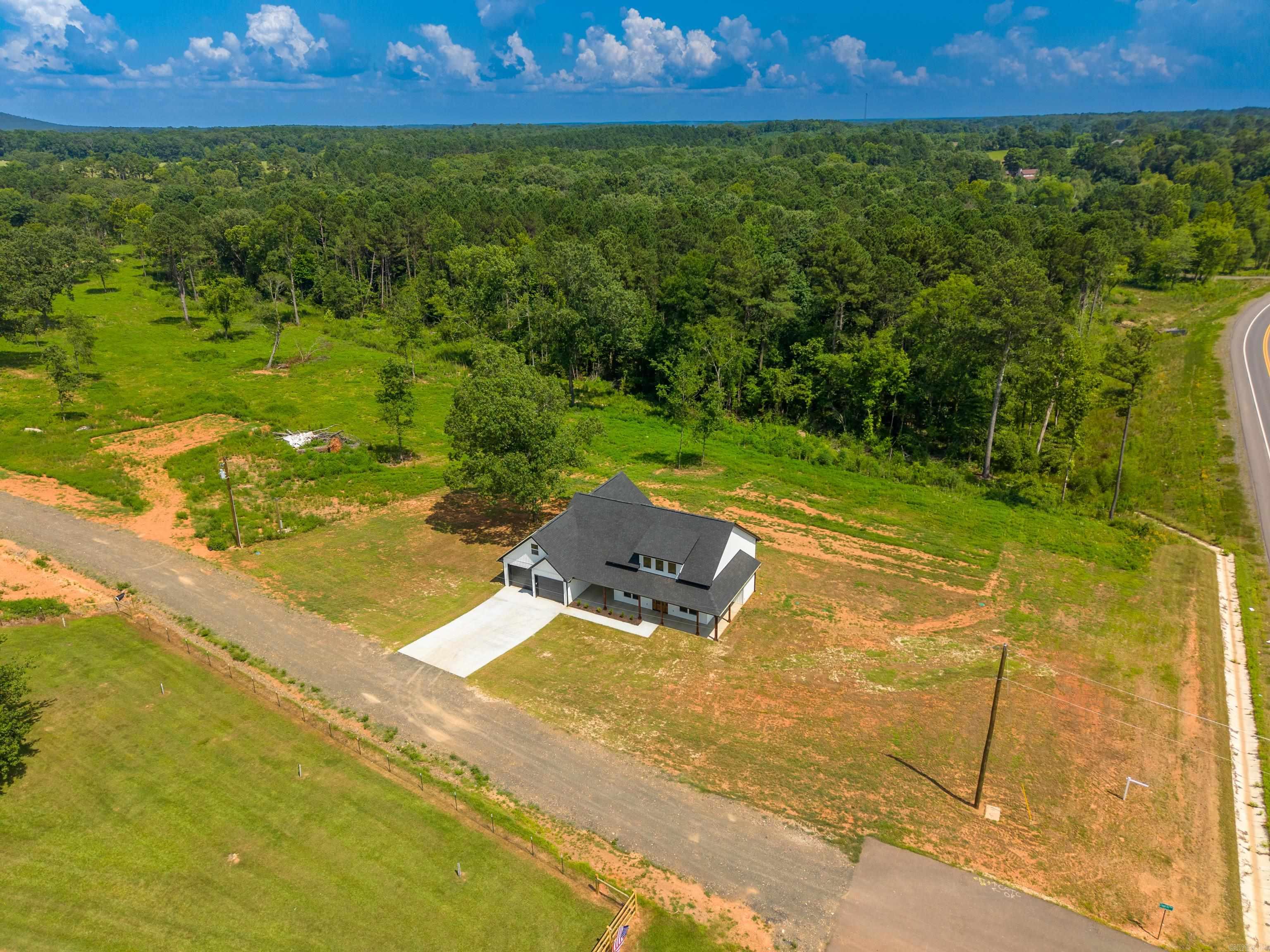109 Chapel Hill Property Photo 49