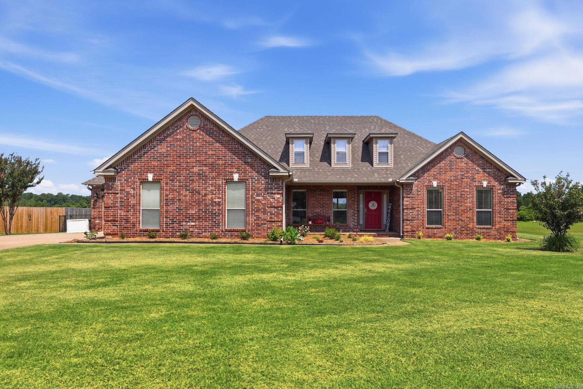 985 Mound View Drive