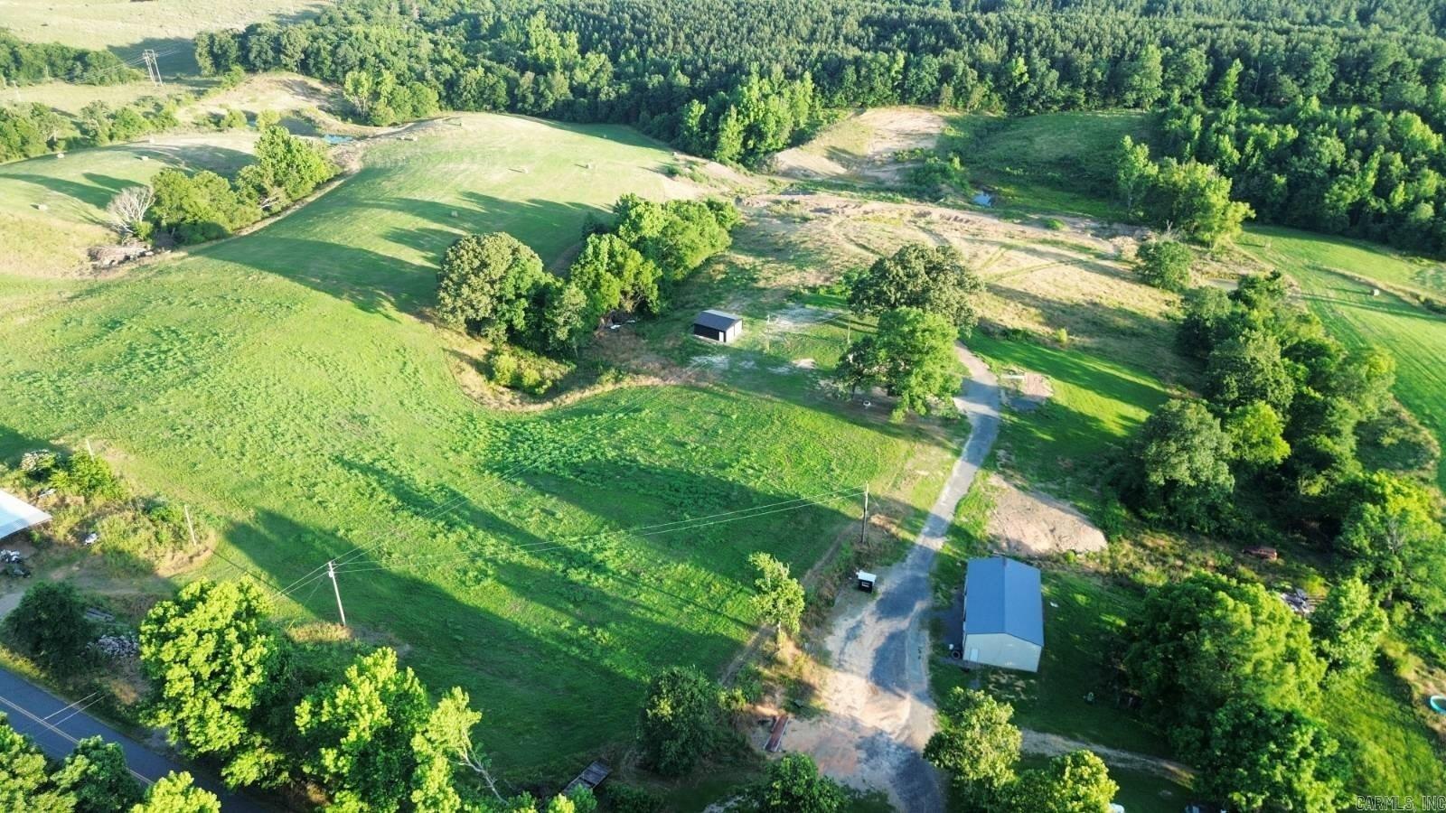 520 Frachiseur Road Property Photo 2
