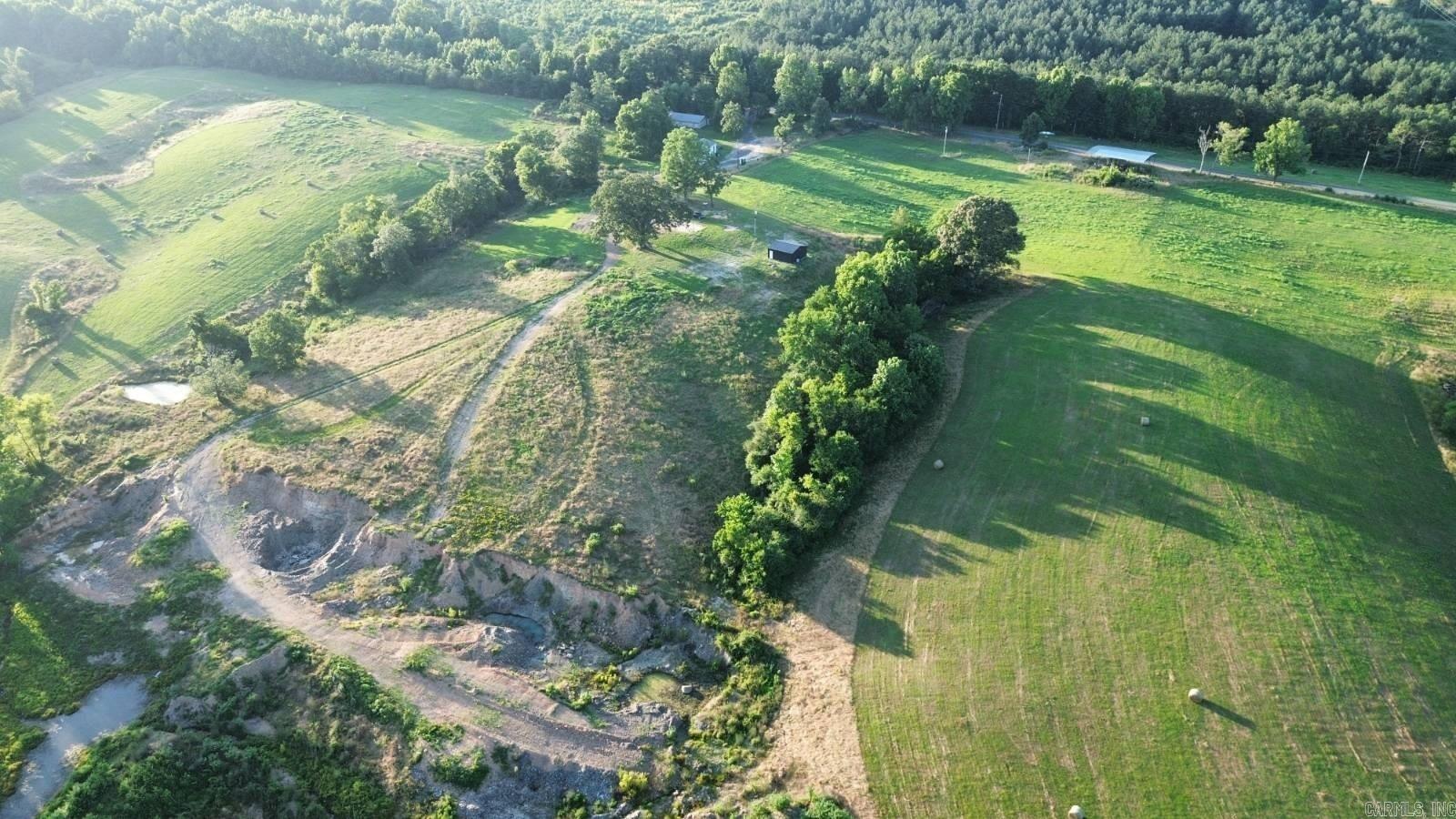 520 Frachiseur Road Property Photo 4