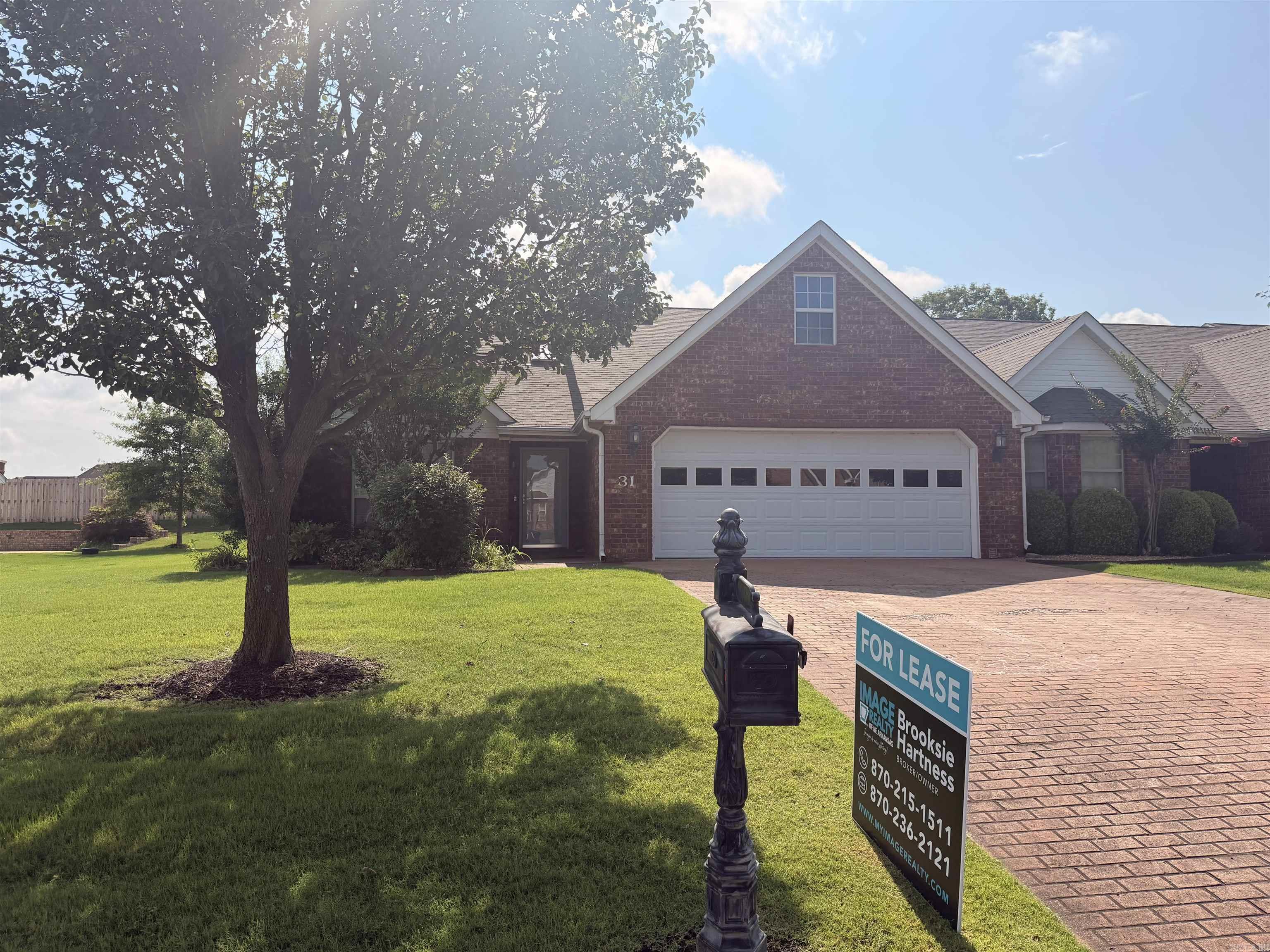 31 Enclave Circle Property Photo 1