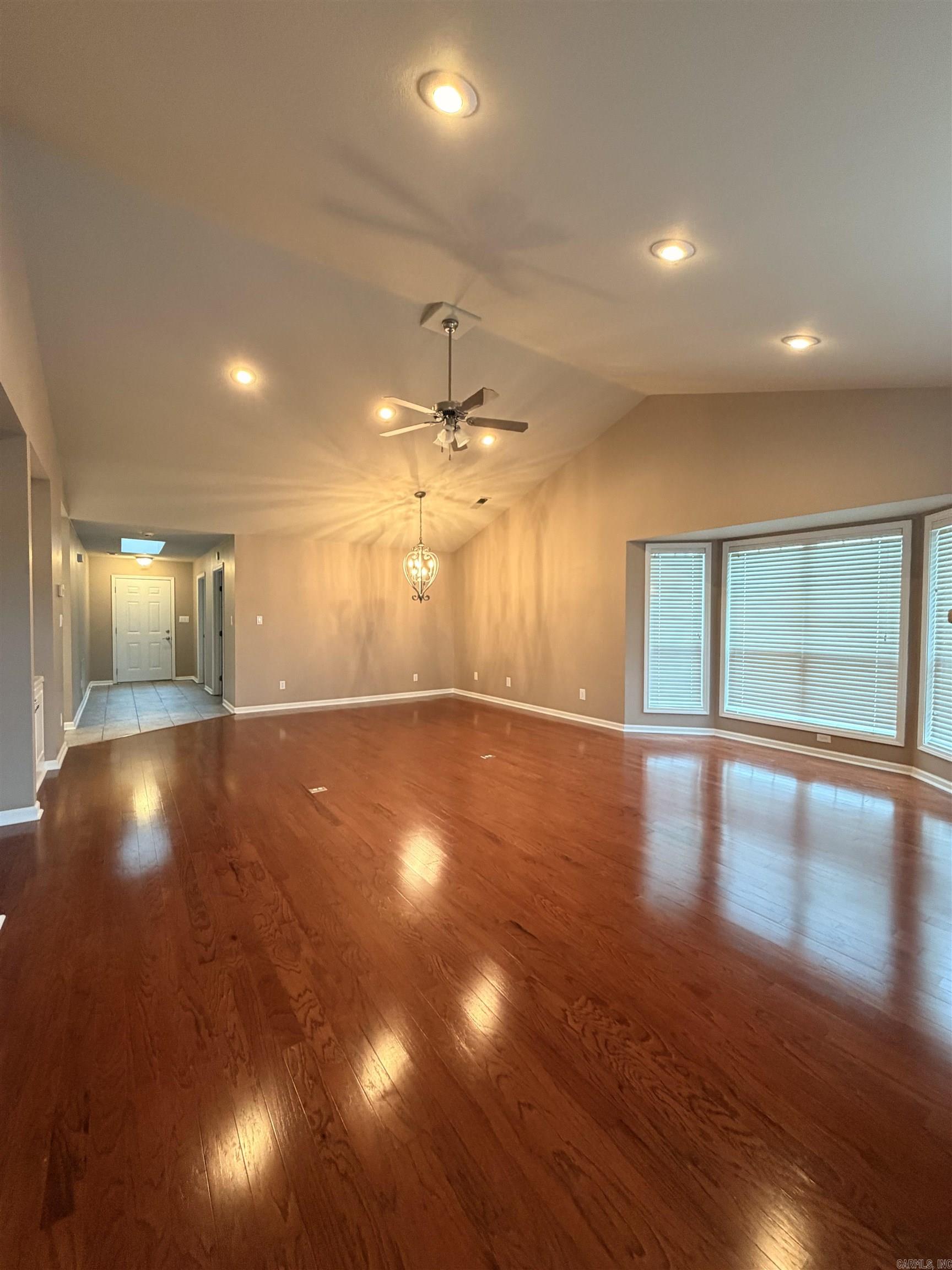 31 Enclave Circle Property Photo 7