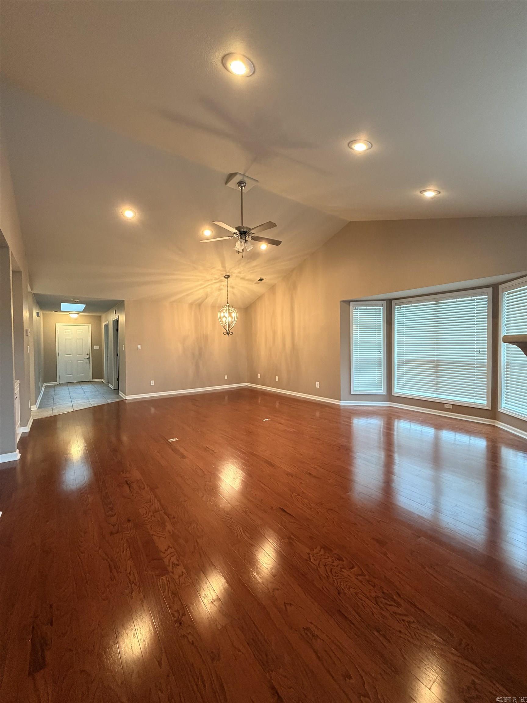 31 Enclave Circle Property Photo 8