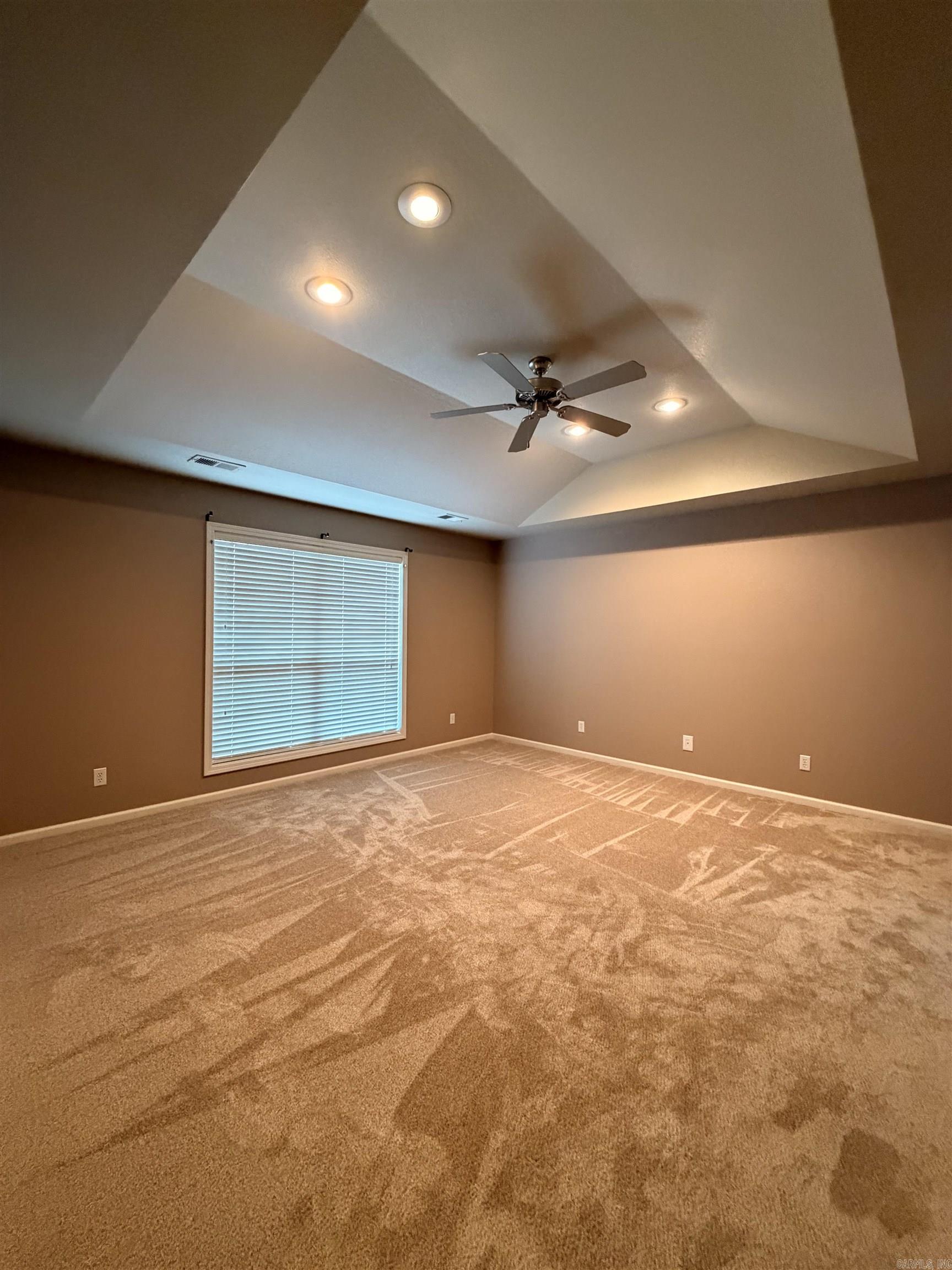 31 Enclave Circle Property Photo 18