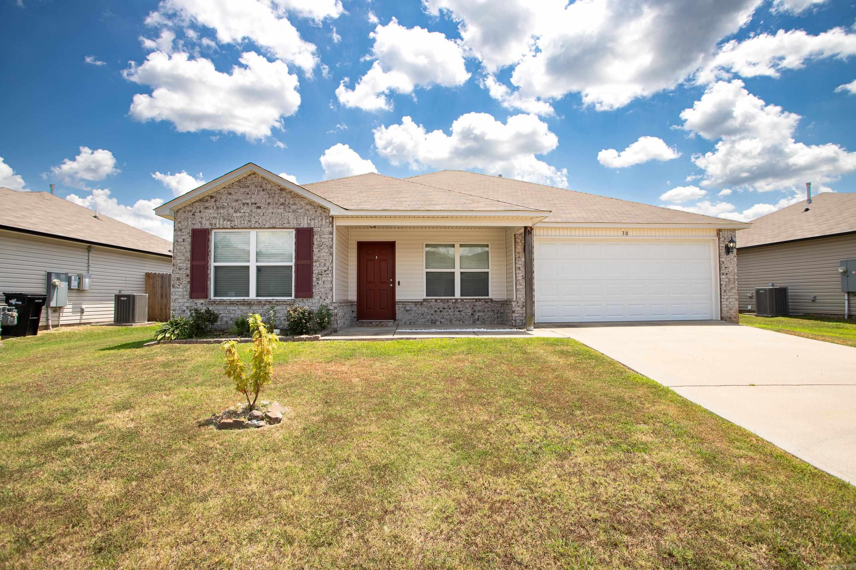 30 Summer Breeze Road Property Photo 1