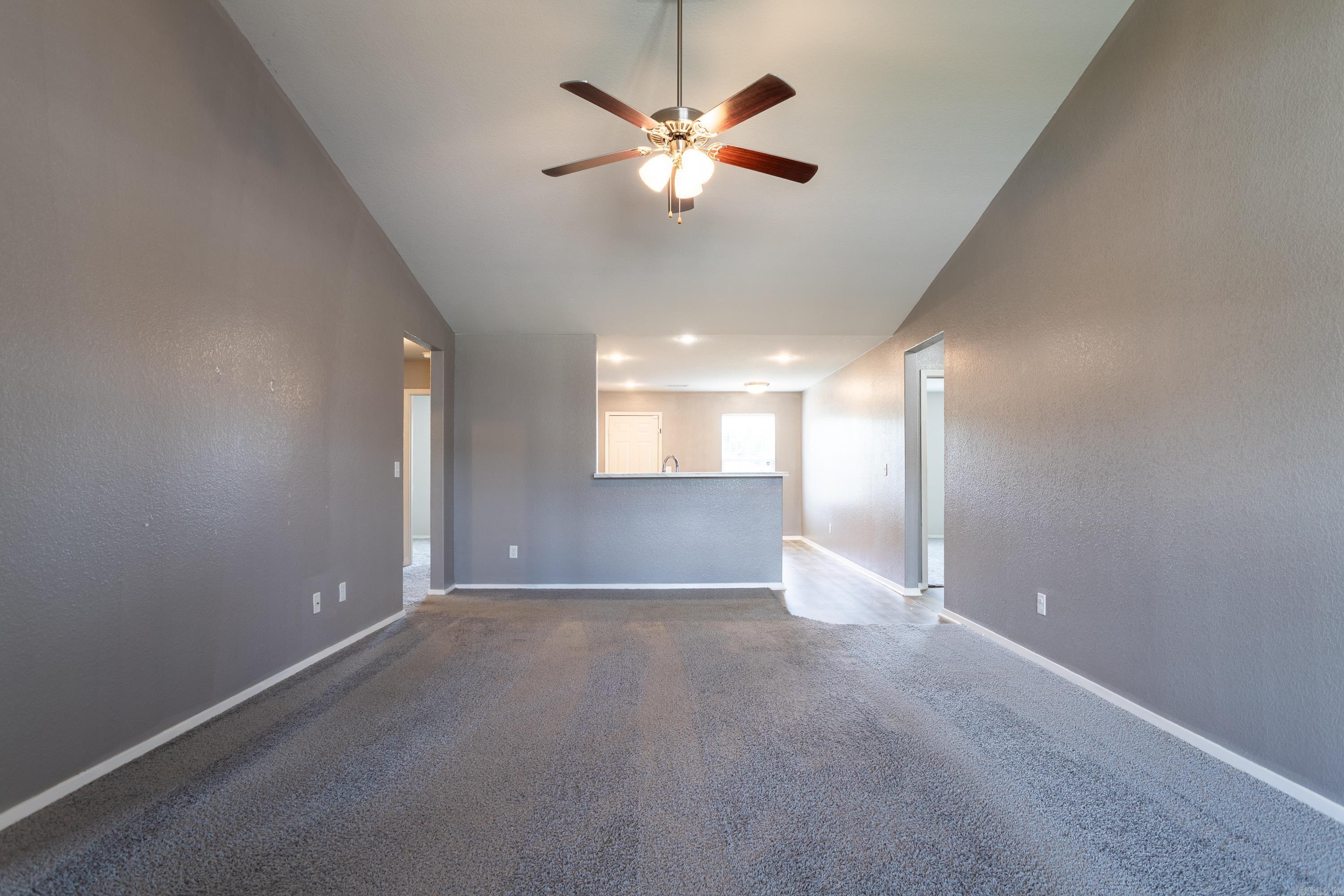 30 Summer Breeze Road Property Photo 3