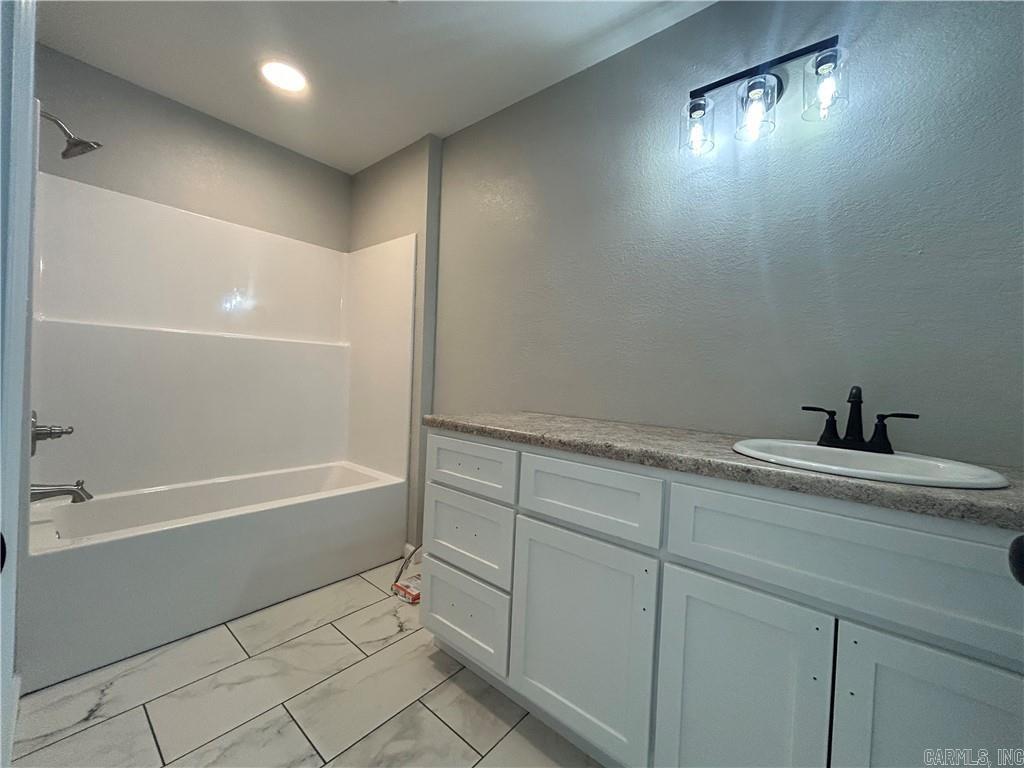 313 Tucker Property Photo 6