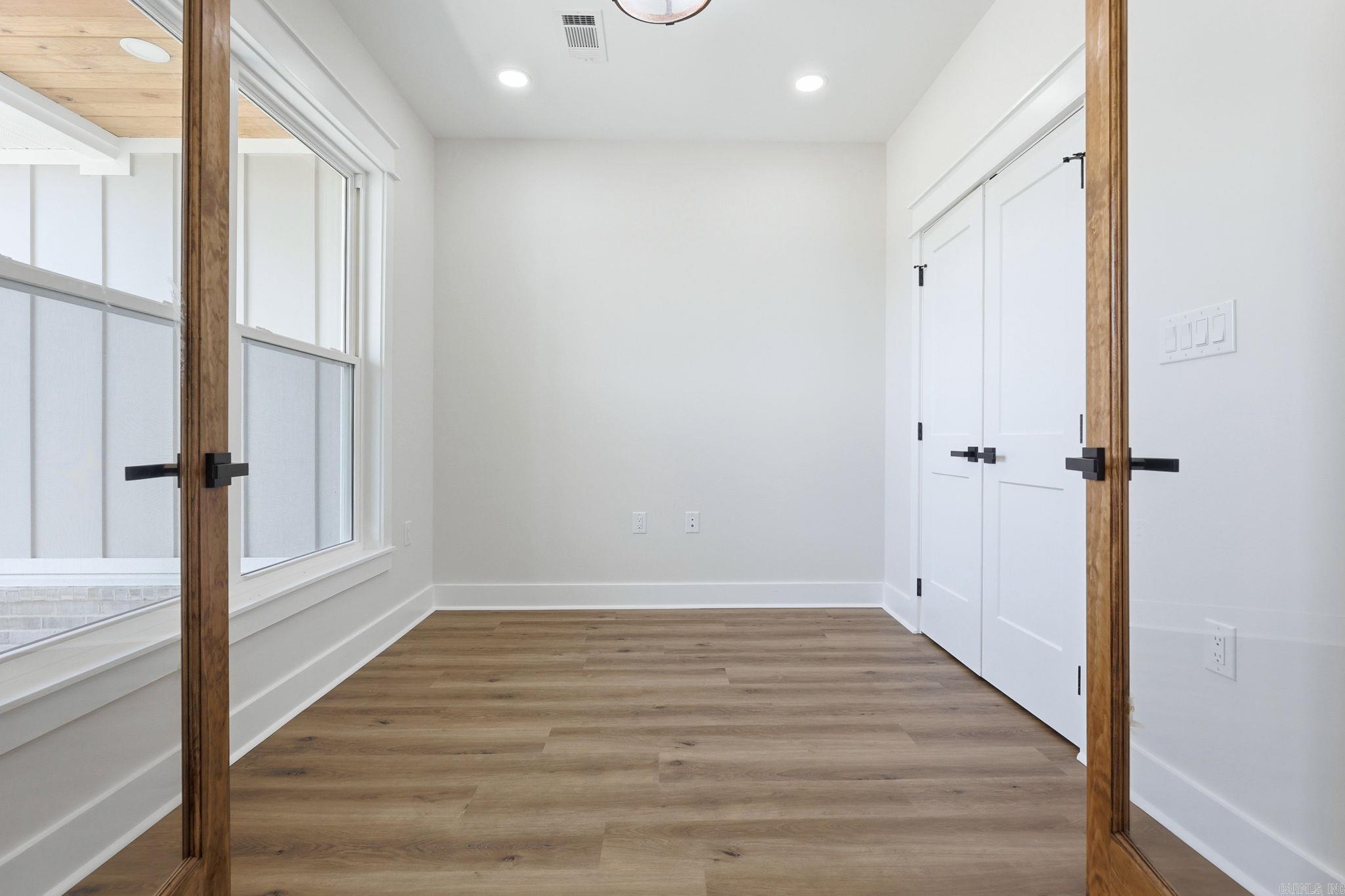 416 Court Street Property Photo 10