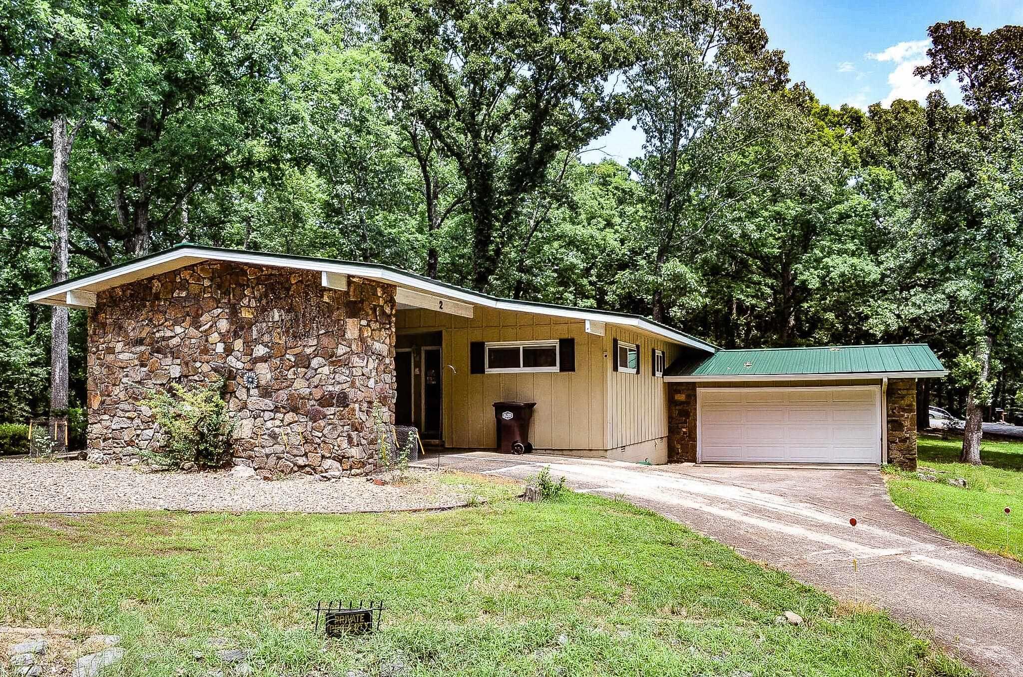 2 Telde Circle Property Photo 1