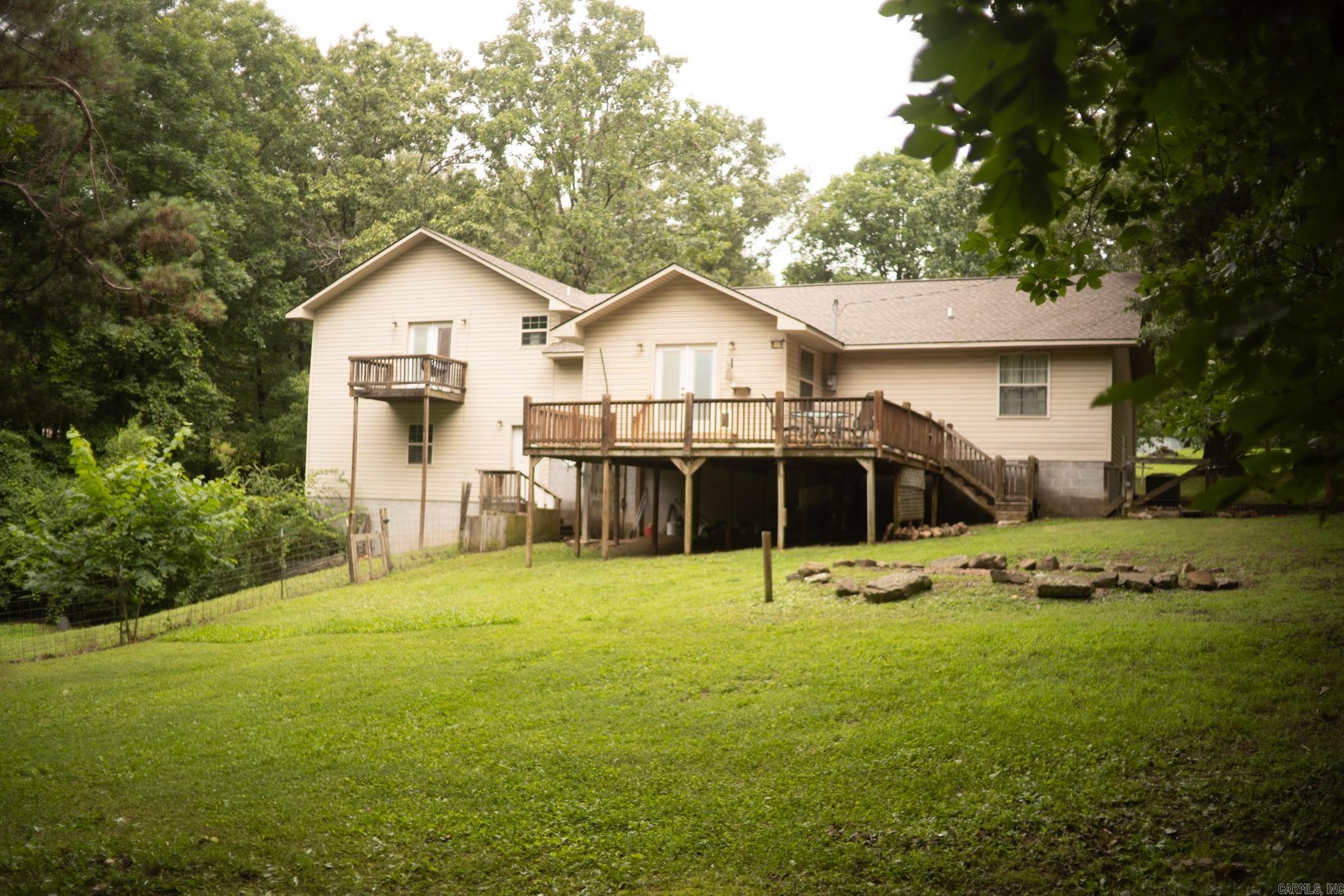 101 Henderson Road Property Photo 15