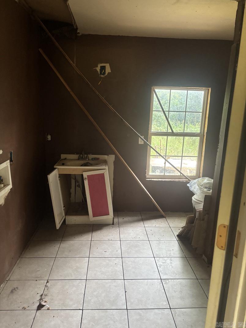 107 S South Circle Property Photo 7