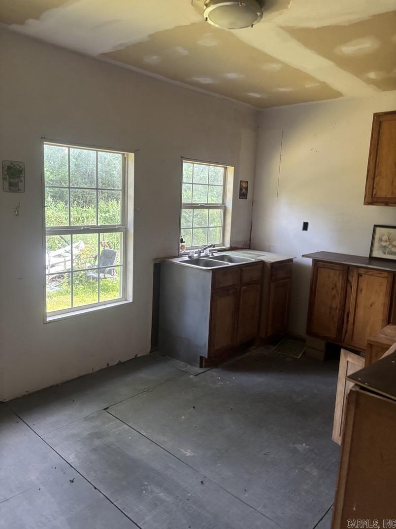 107 S South Circle Property Photo 14