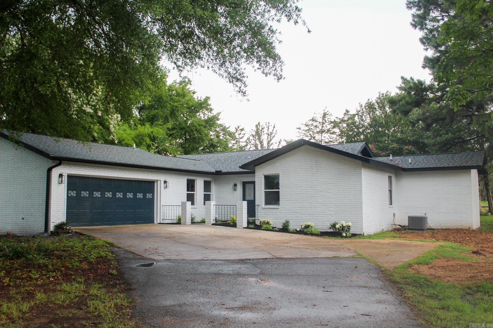 2376 S Hwy 267 Property Photo 1