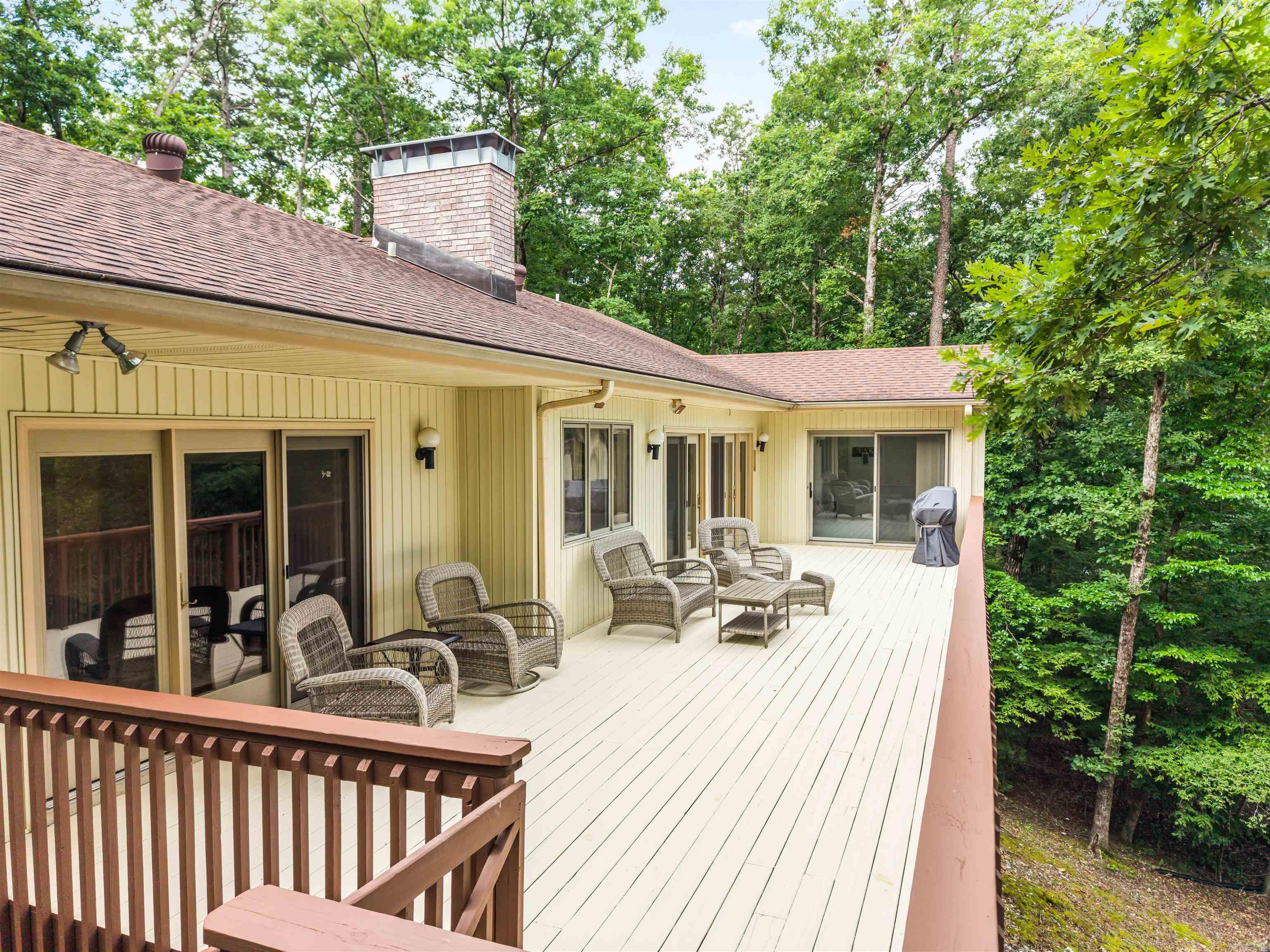 23 Celanova Lane Property Photo 34