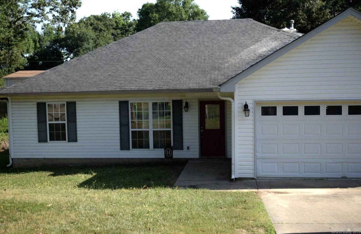 107 Hemlock Avenue Property Photo 1