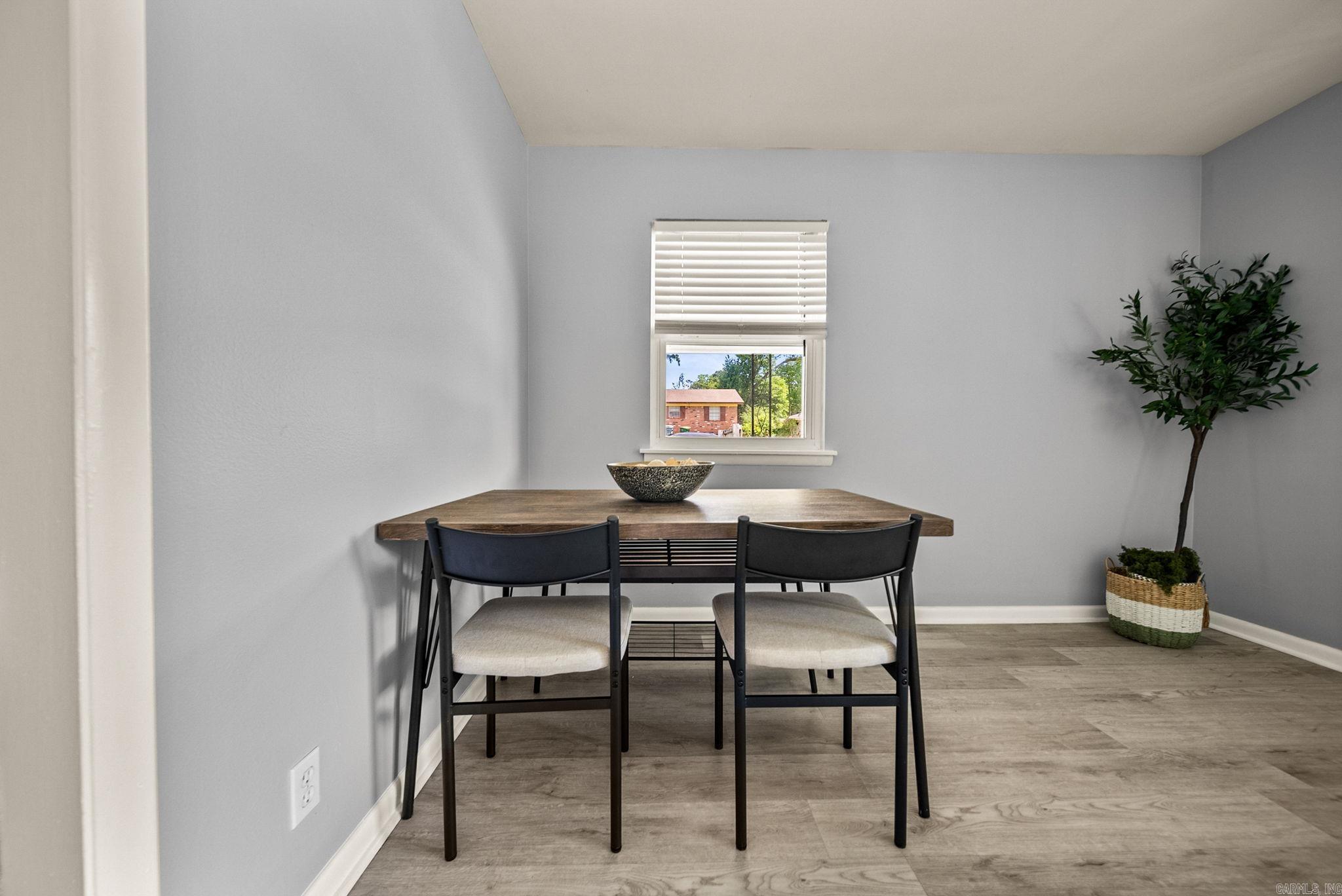15 Village Court Property Photo 9