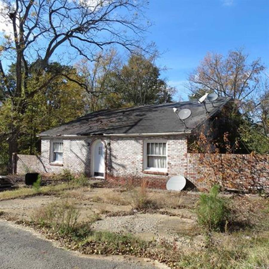 103 5th Street Property Photo 1