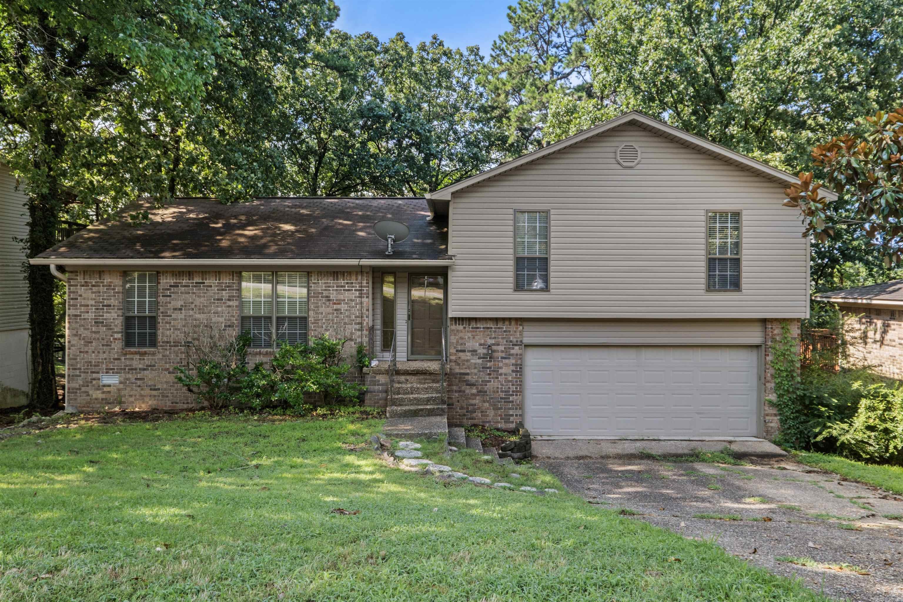 12601 Pleasant Forest Drive Property Photo 1