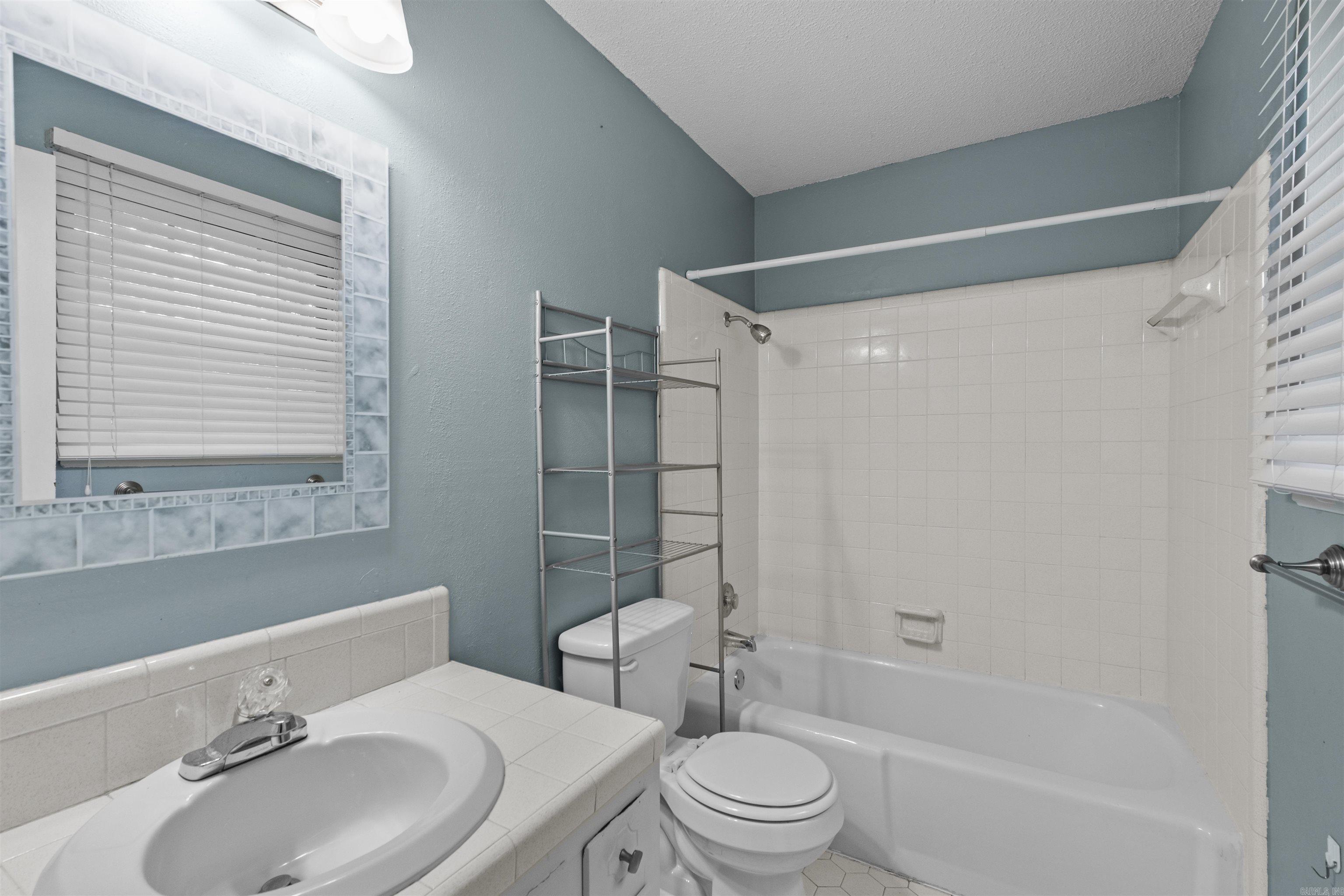12601 Pleasant Forest Drive Property Photo 22