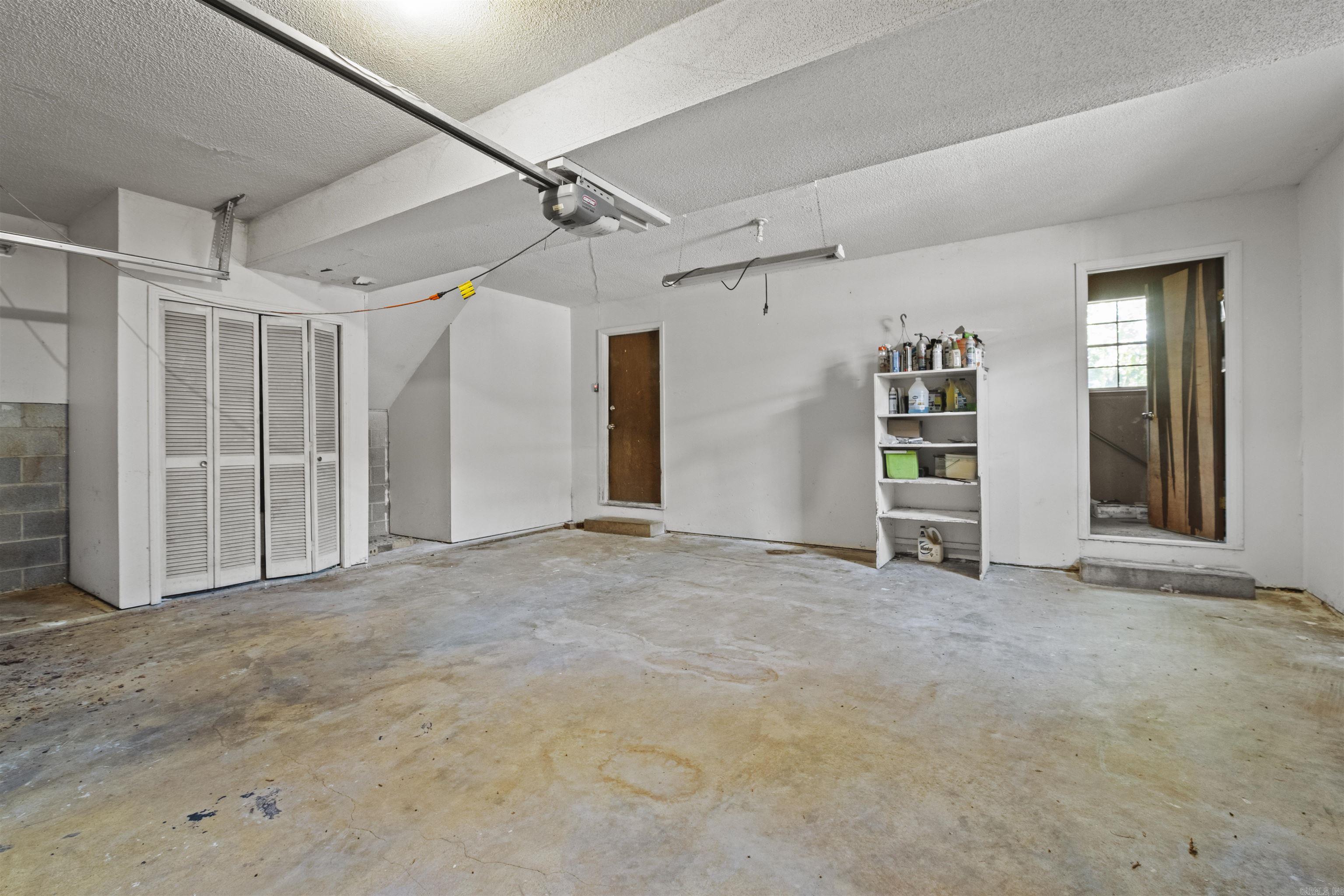 12601 Pleasant Forest Drive Property Photo 30
