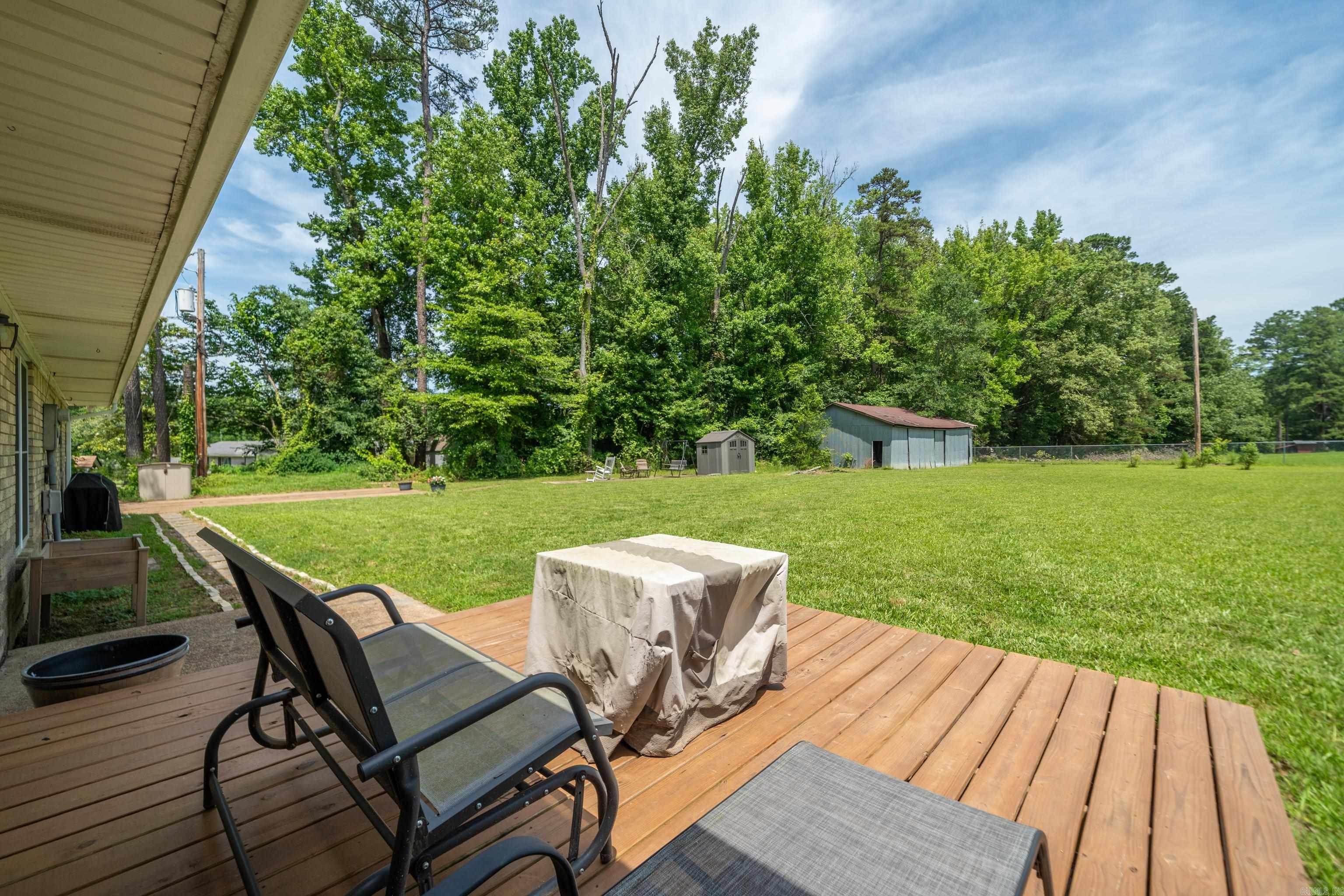 4040 Pine Street Property Photo 39