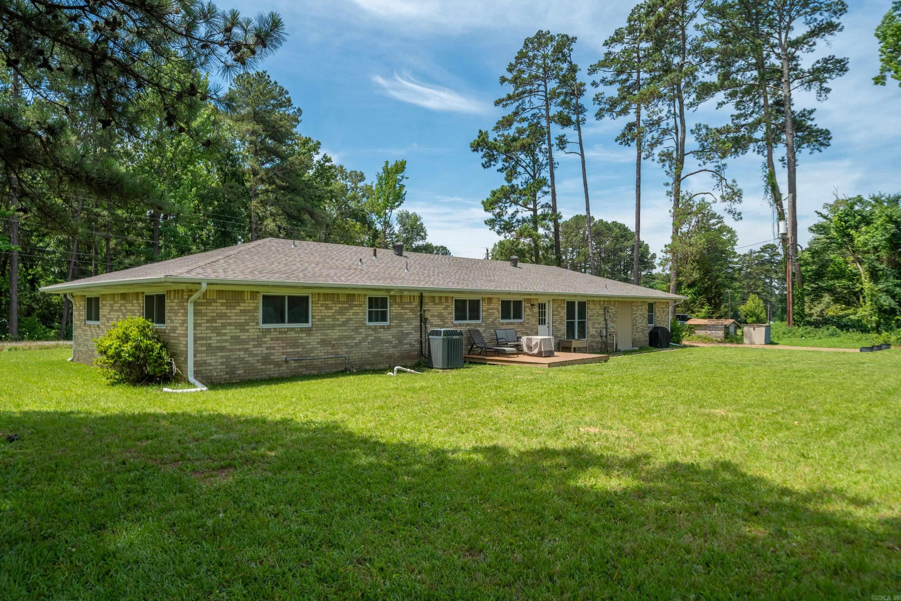 4040 Pine Street Property Photo 44