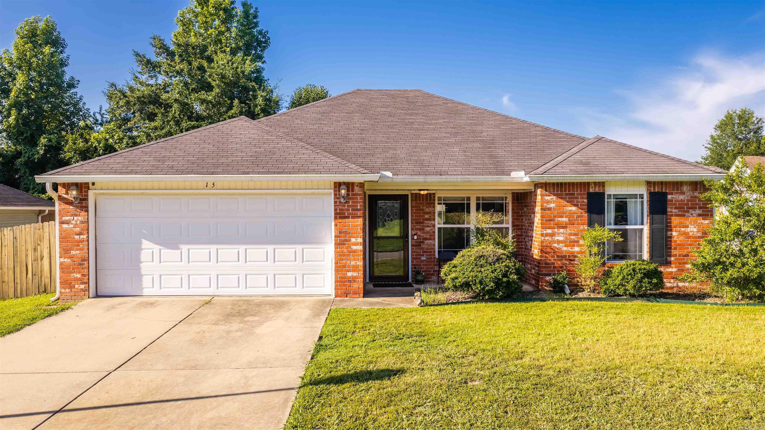 15 Penny Ln Property Photo 1