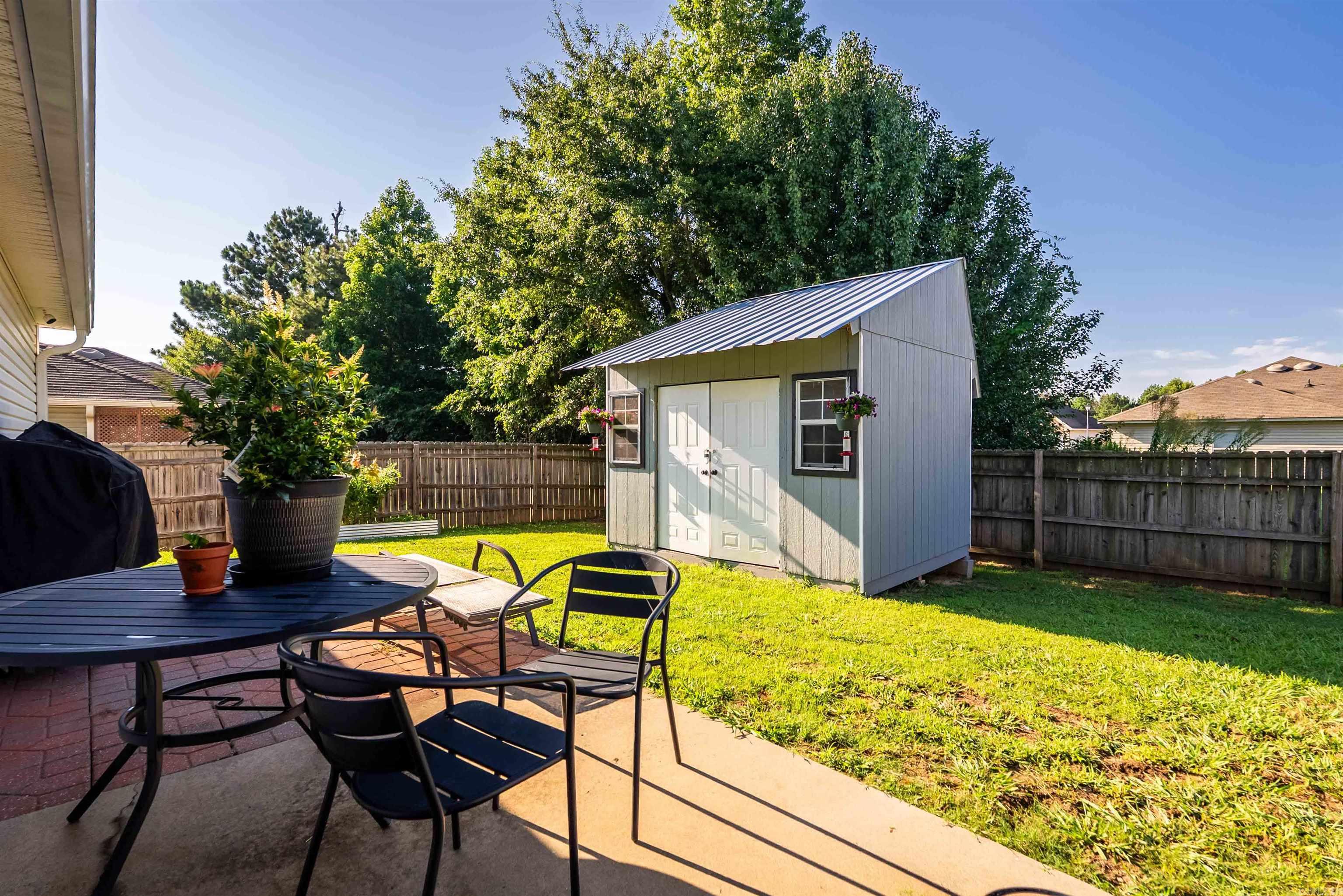 15 Penny Ln Property Photo 28