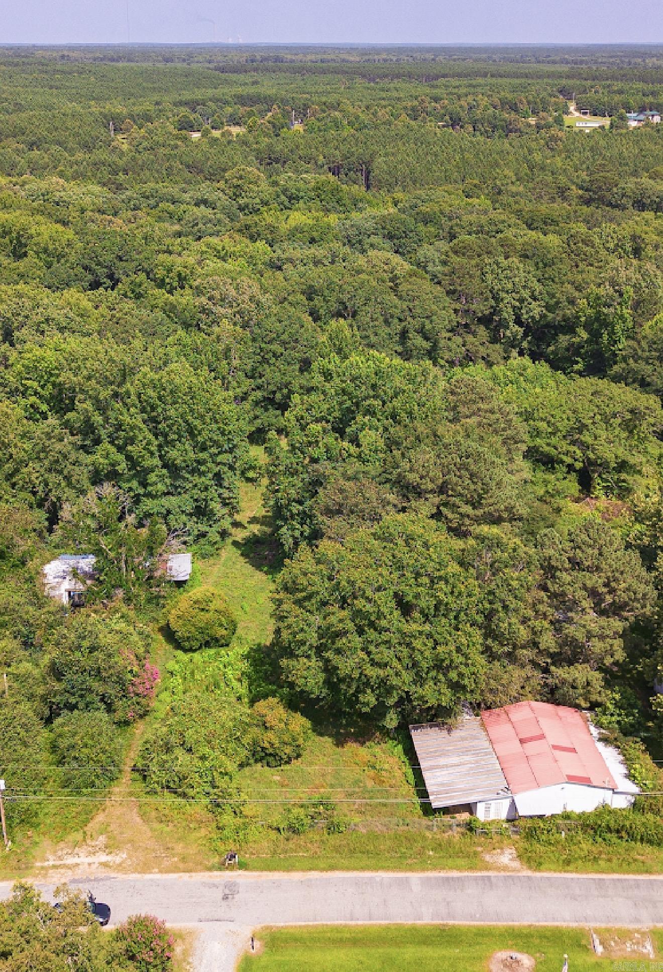 1135 Delta Circle Property Photo 5