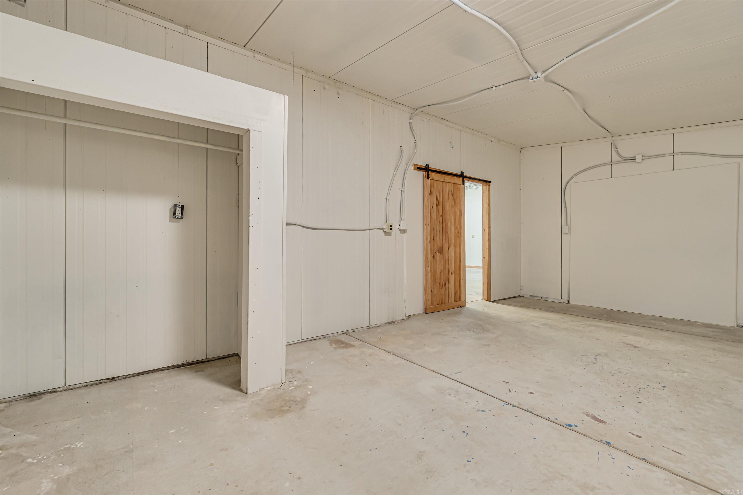 1135 Delta Circle Property Photo 11
