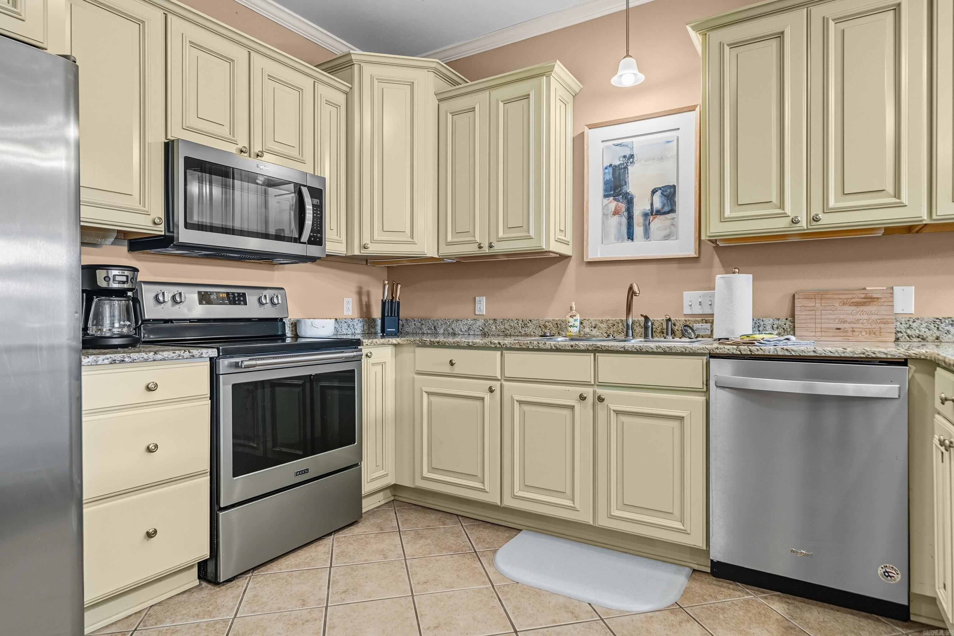 532 Grandpoint Drive Property Photo 14
