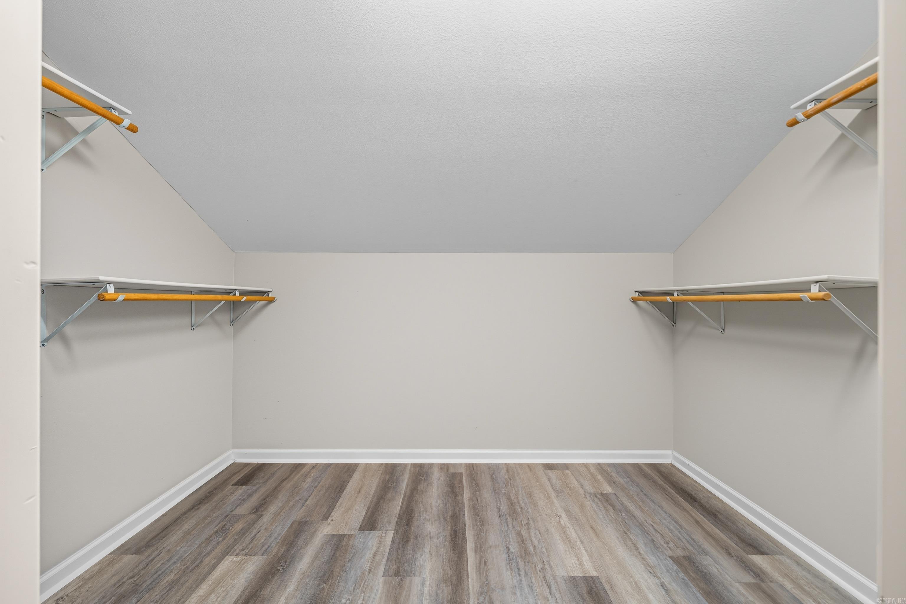 532 Grandpoint Drive Property Photo 40
