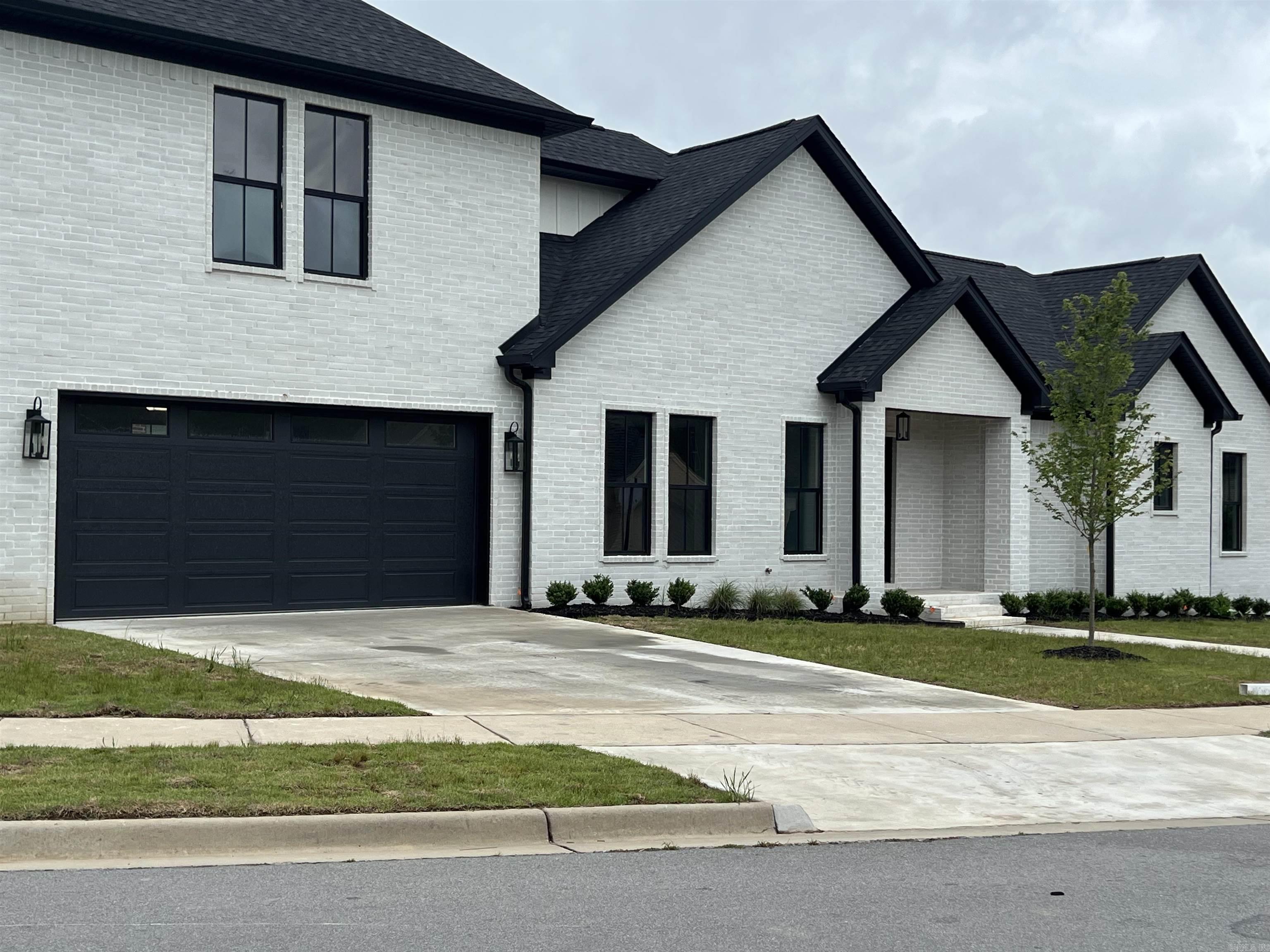 2 Fletcher Ridge Circle Property Photo 3